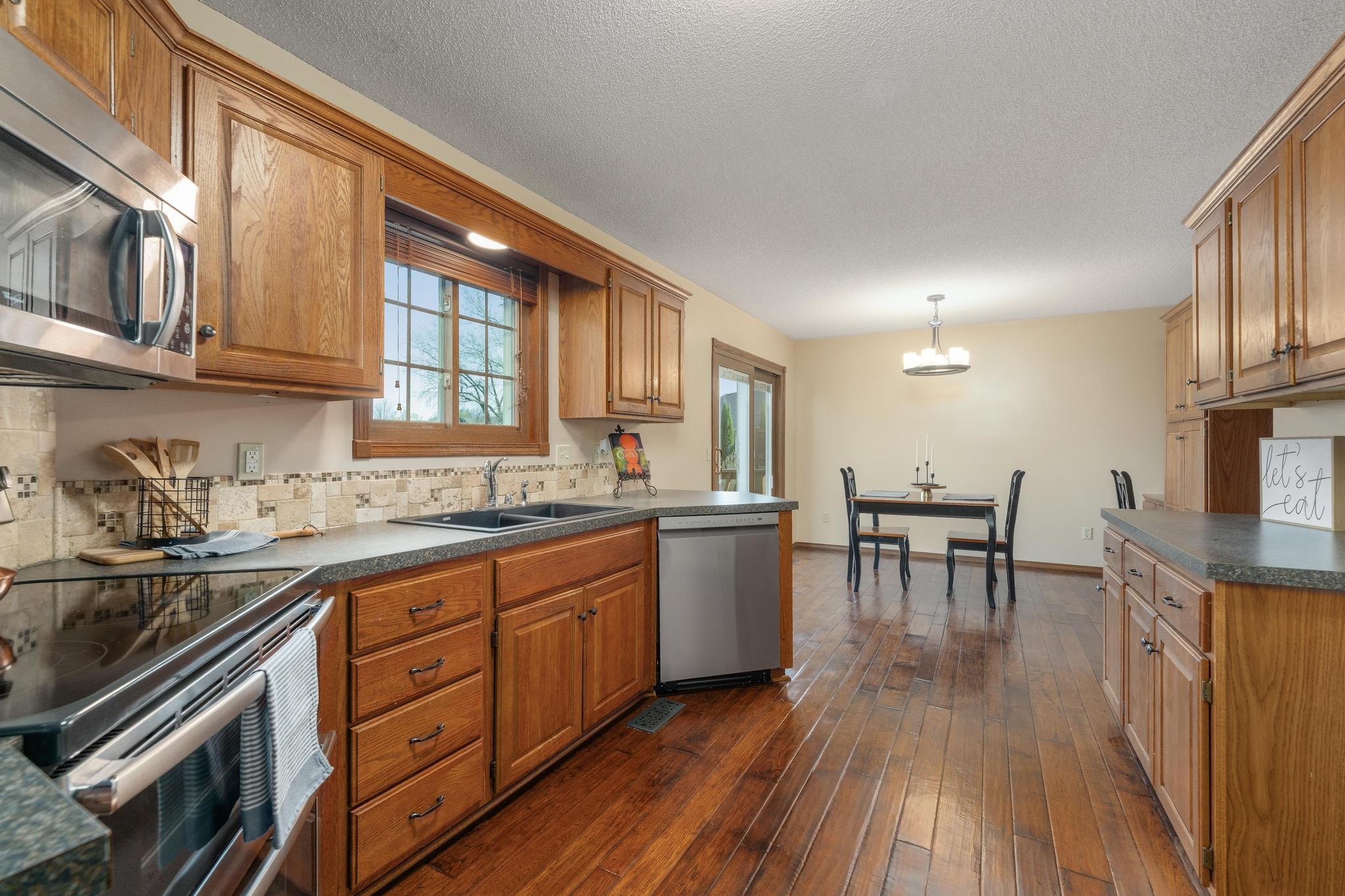 2124 E Countryview Drive Derby KS 67037