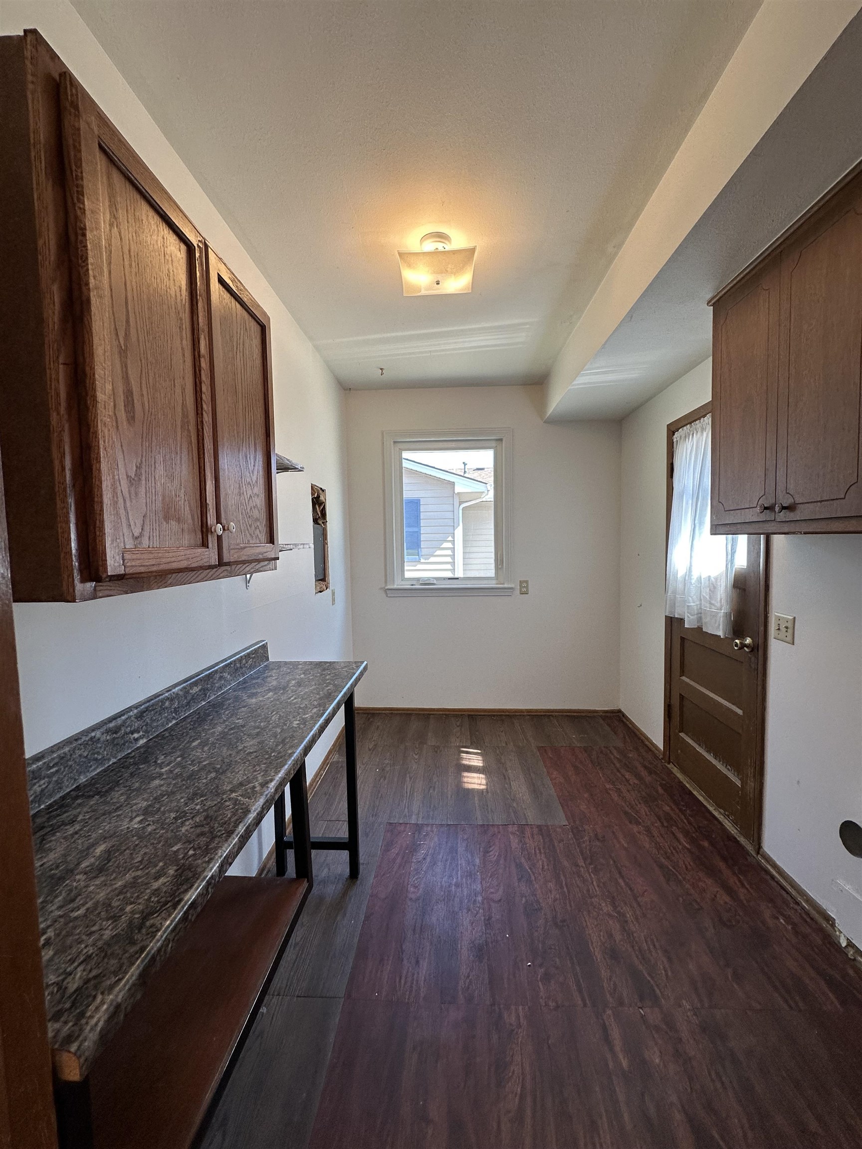 3328 S Chase Avenue Wichita KS 67217