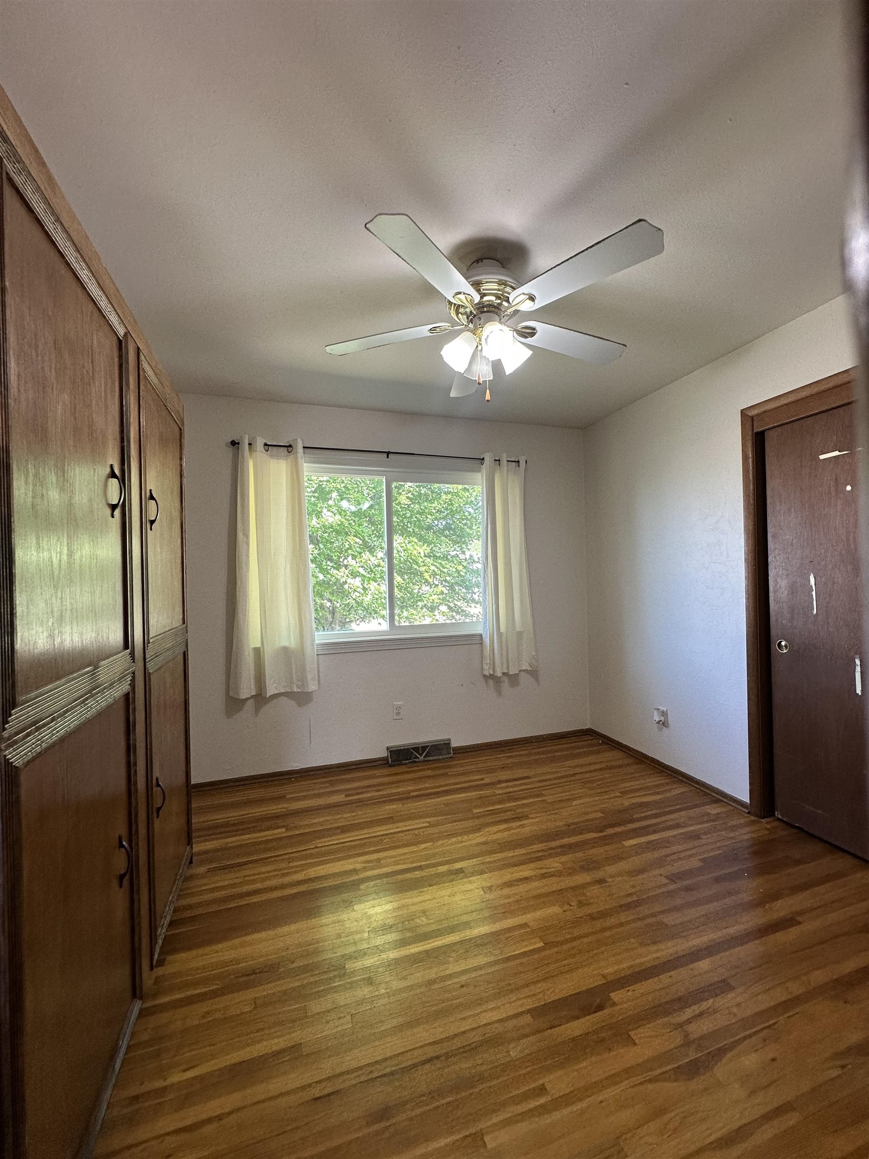 3328 S Chase Avenue Wichita KS 67217