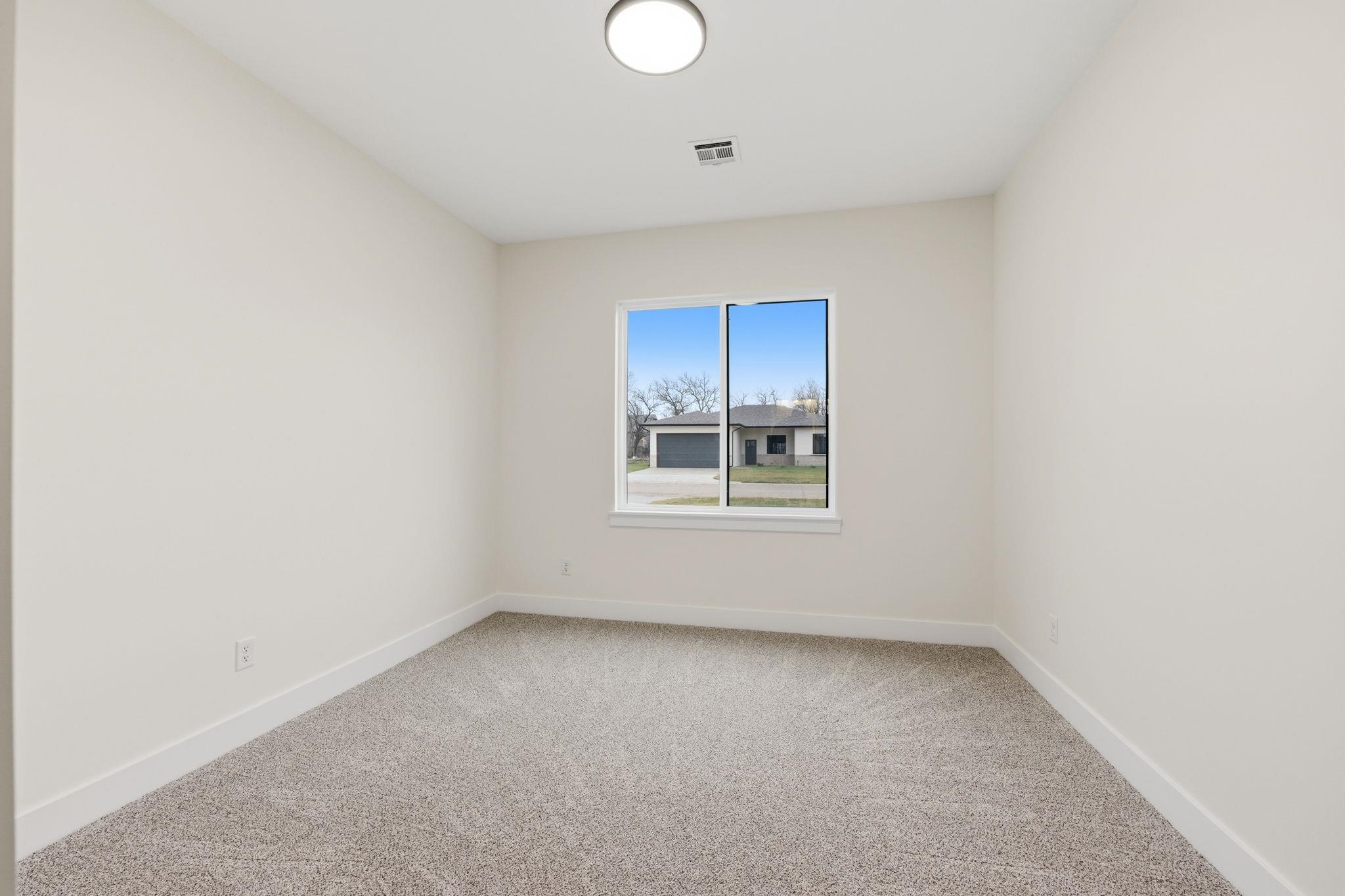 620 Elmwood Street Park City KS 67147-1124