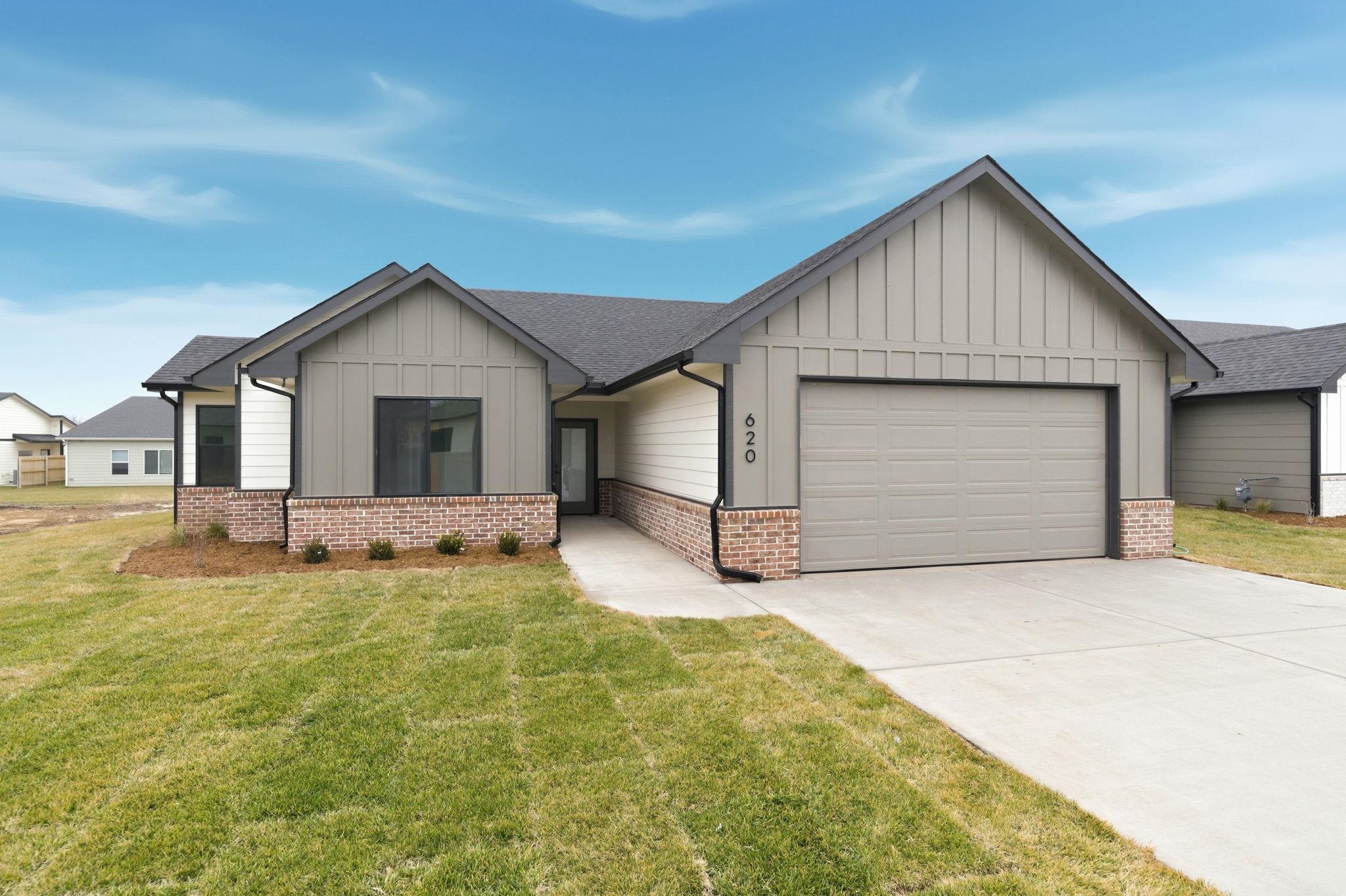 620 Elmwood Street Park City KS 67147-1124