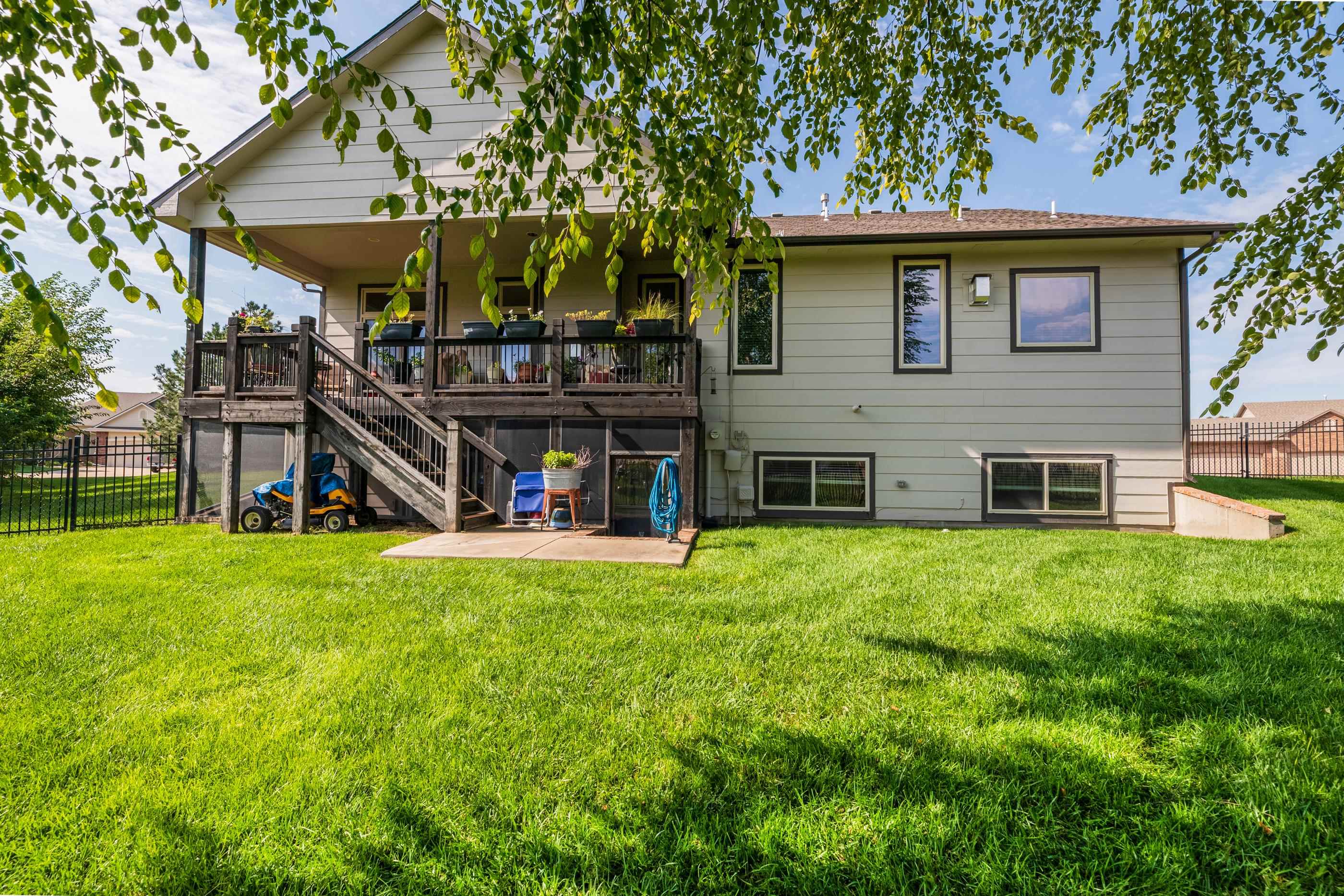 1050 N Beau Jardin Street Derby KS 67037