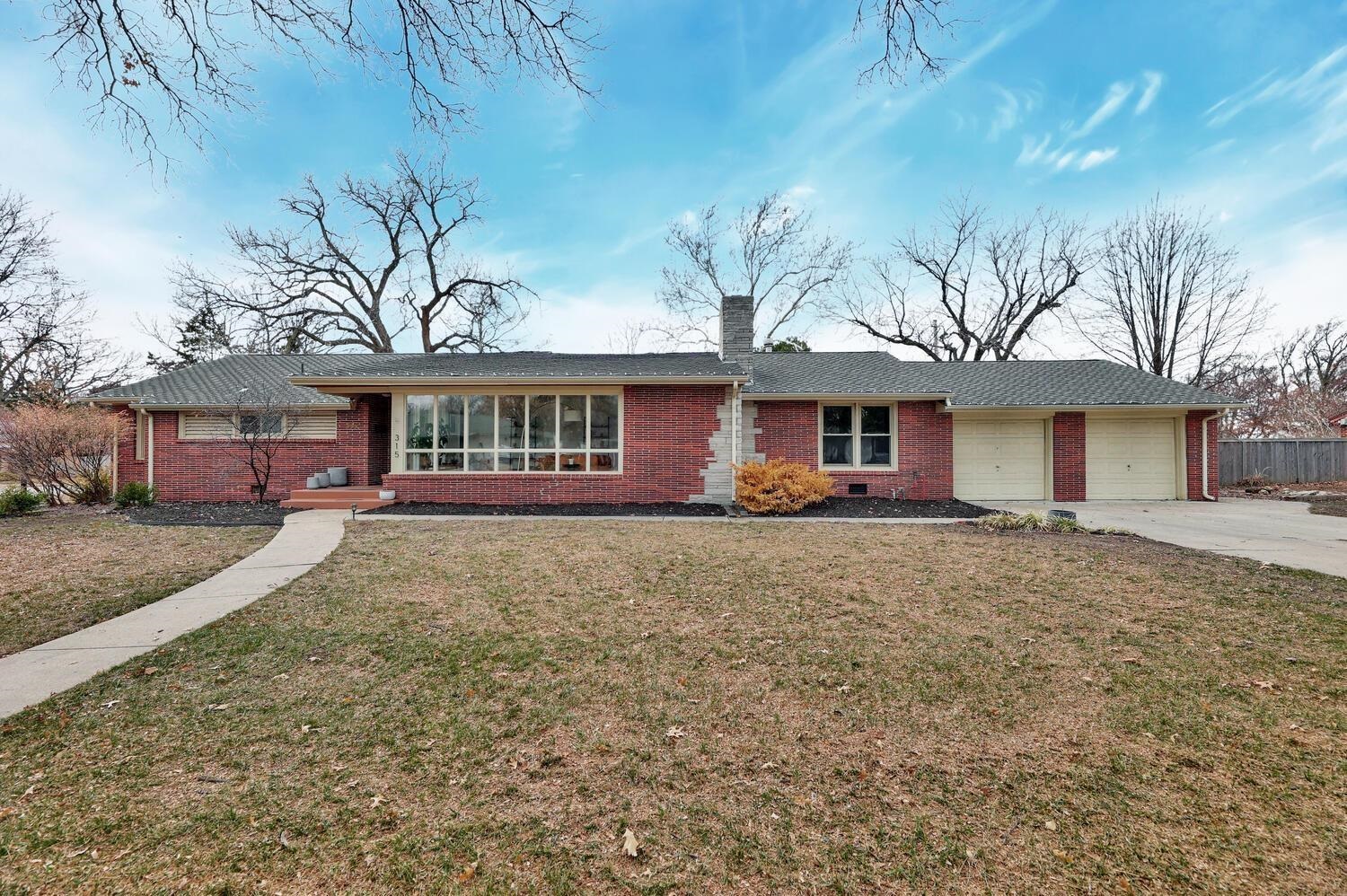 315 Courtleigh Street Wichita KS 67218
