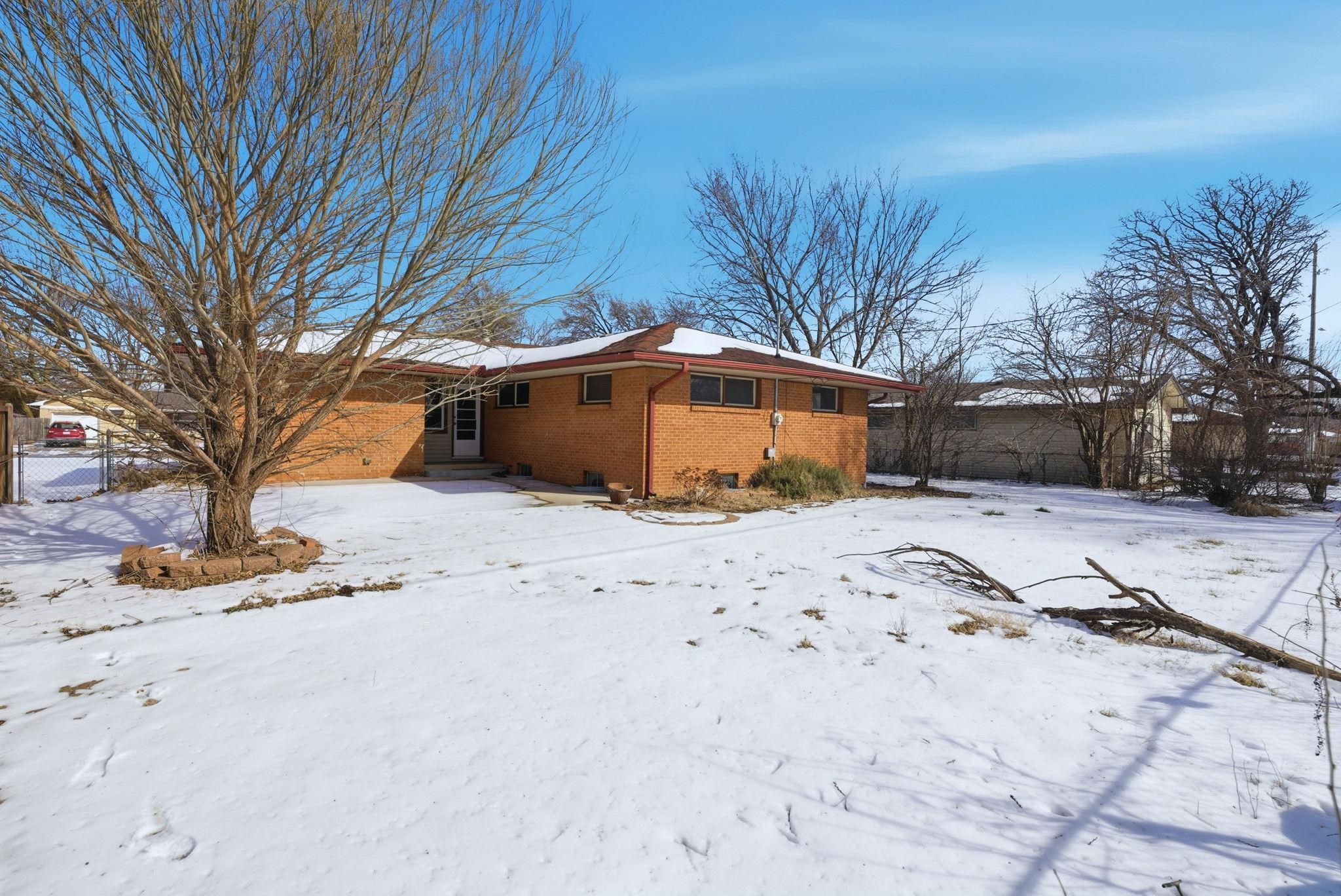 2019 W 24th Street N Wichita KS 67204