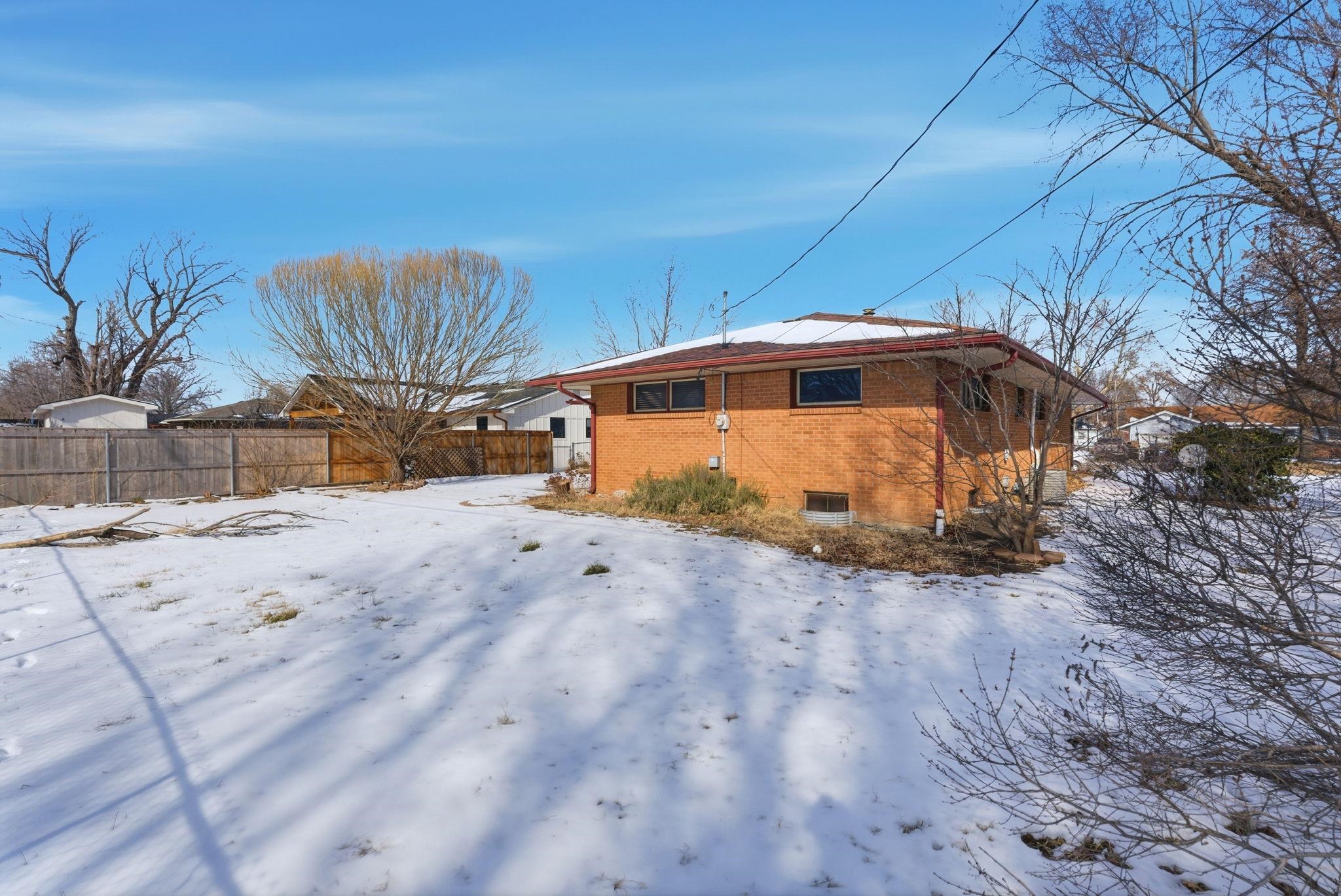 2019 W 24th Street N Wichita KS 67204