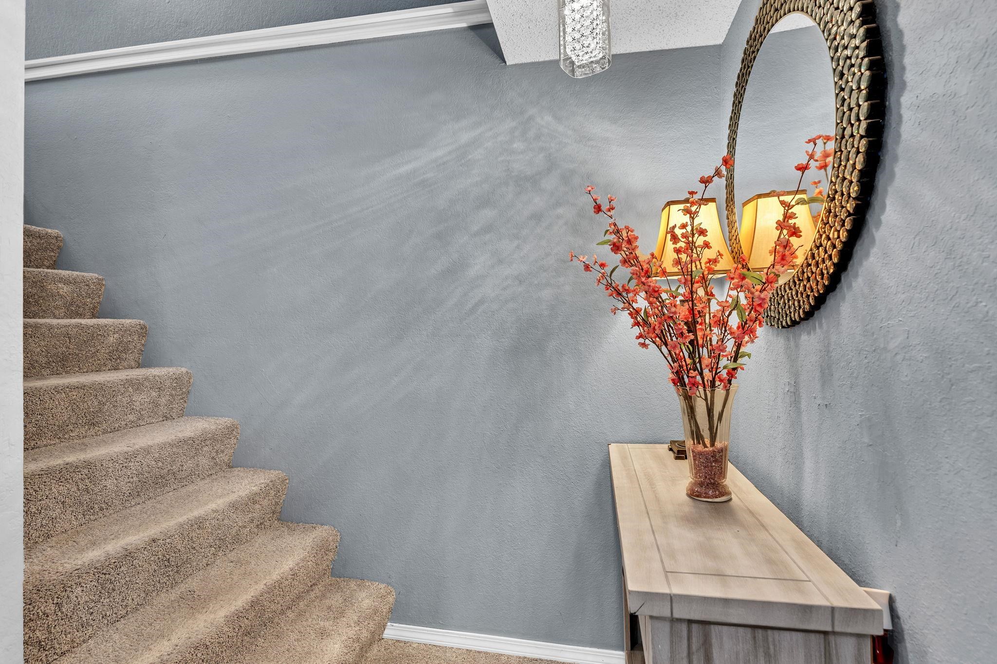 1839 E Evanston Park City KS 67219