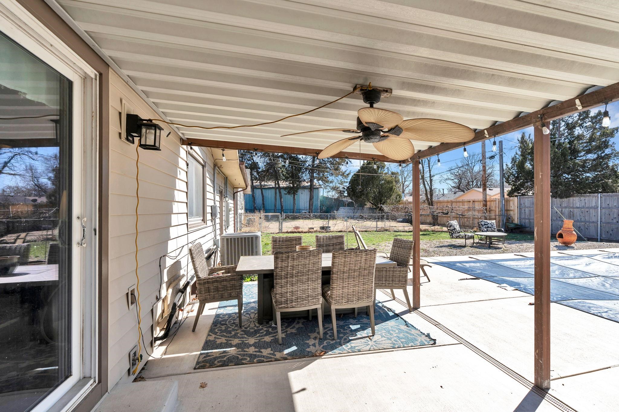 1839 E Evanston Park City KS 67219