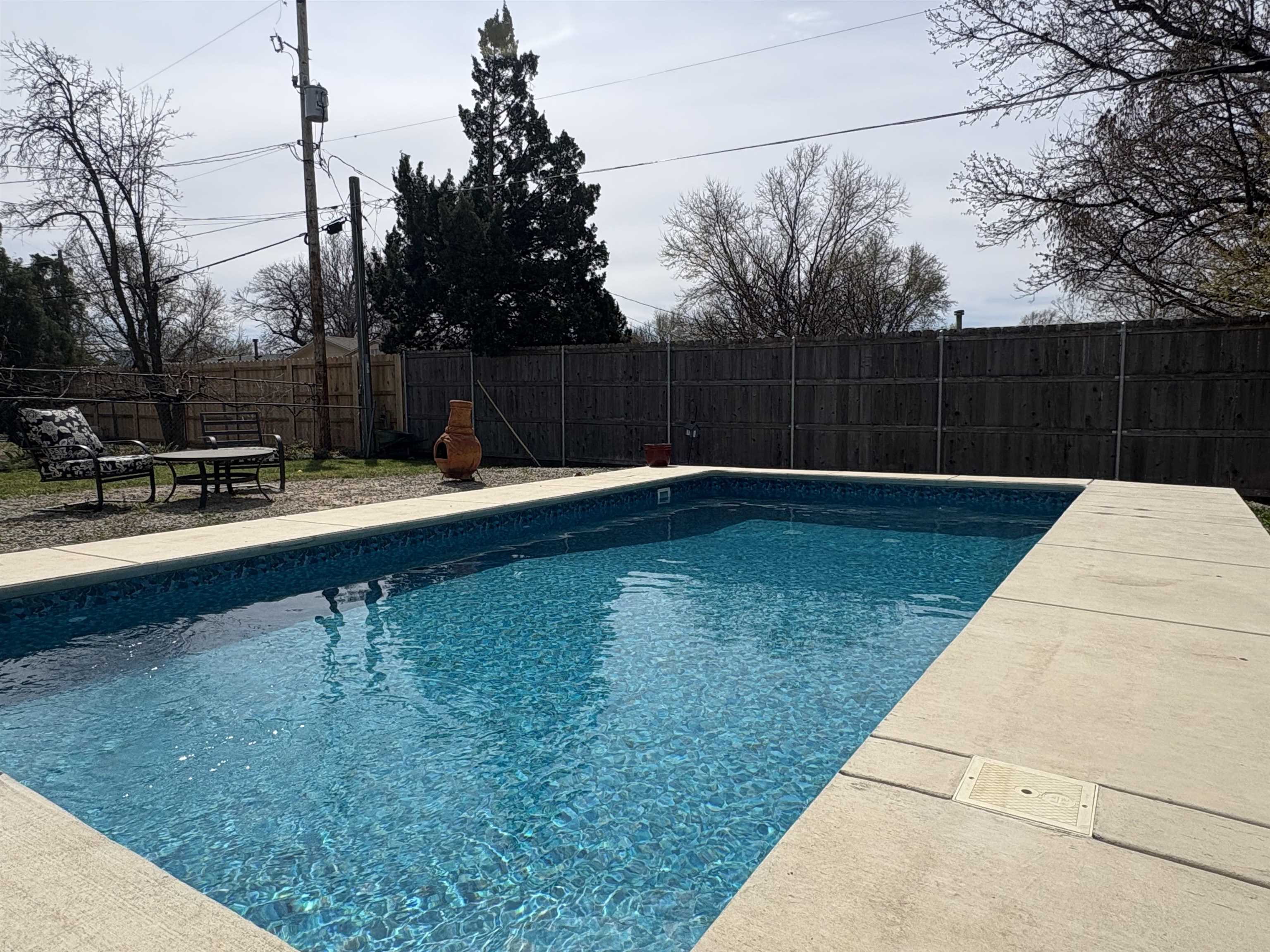 1839 E Evanston Park City KS 67219