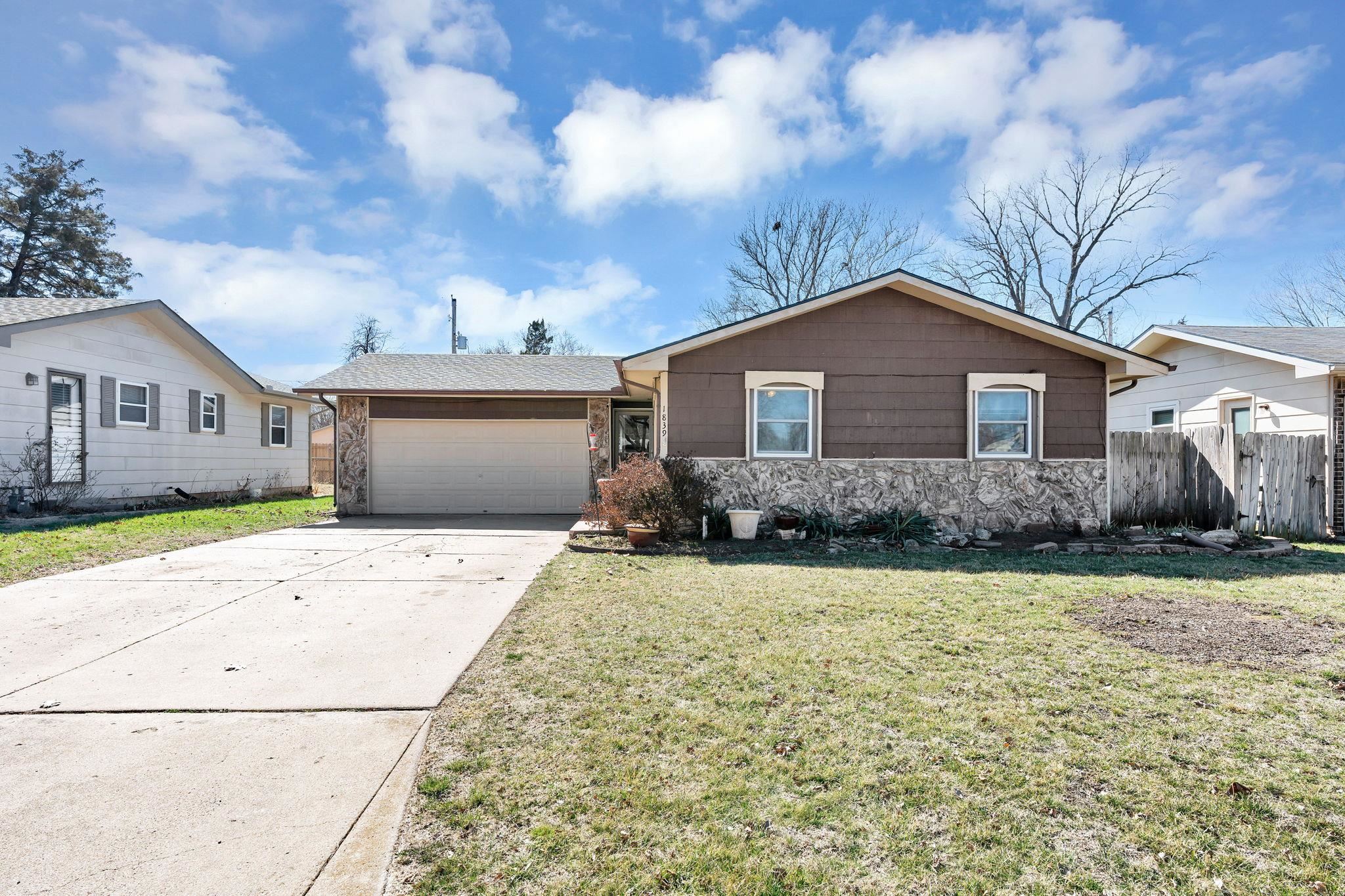 1839 E Evanston Park City KS 67219