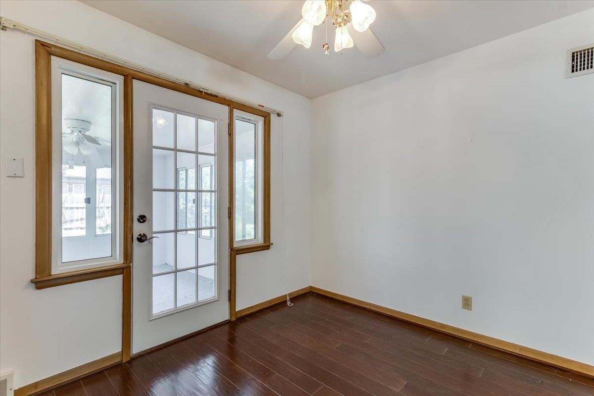 1426 E Salome Lane Wichita KS 67216