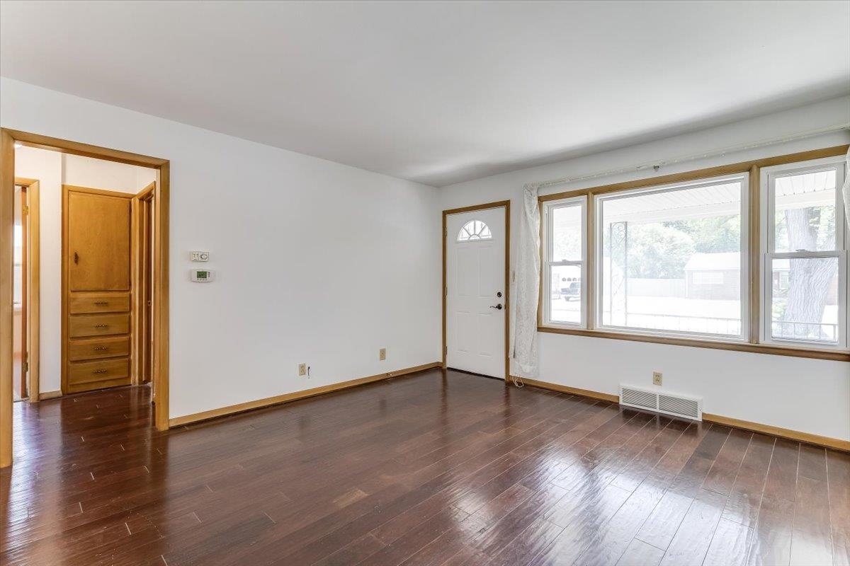 1426 E Salome Lane Wichita KS 67216