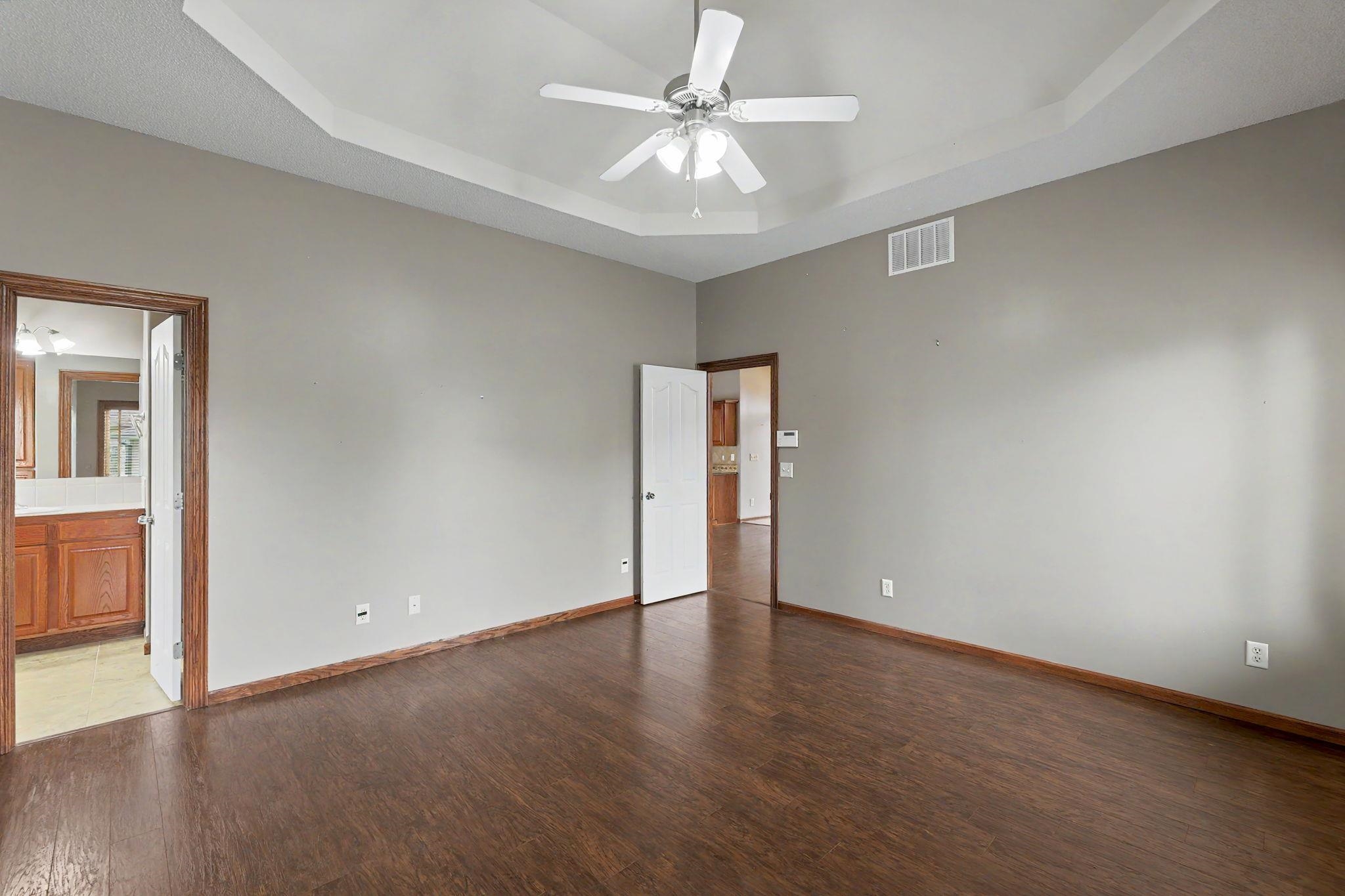3317 N North Shore Court Wichita KS 67205