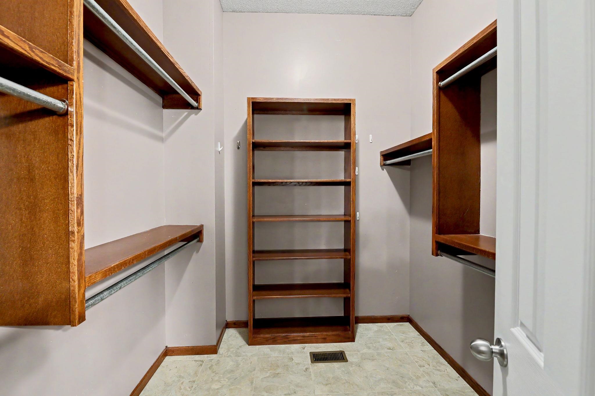 3317 N North Shore Court Wichita KS 67205