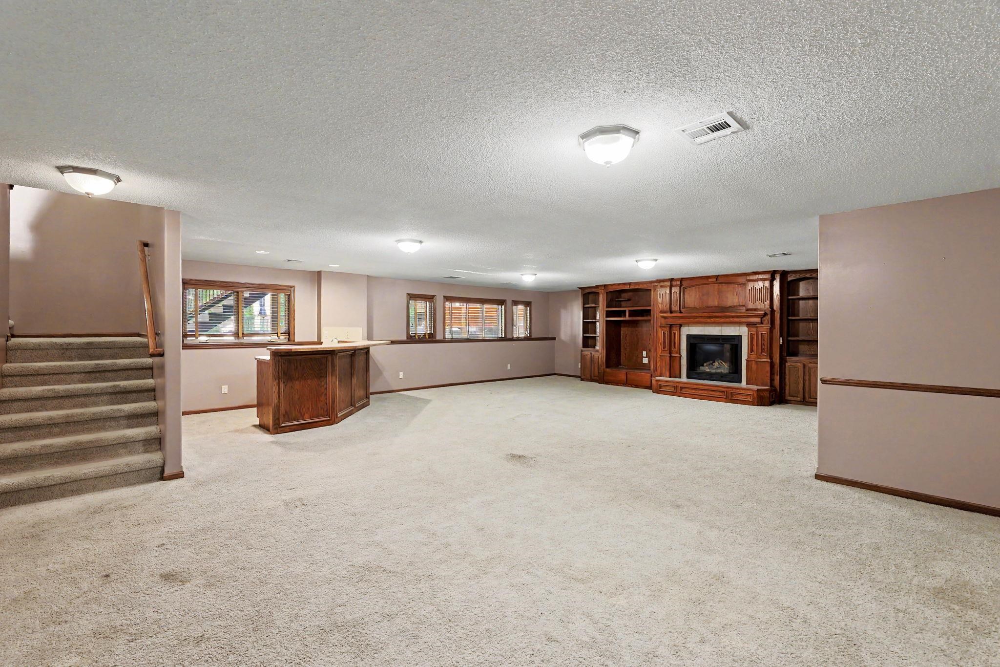 3317 N North Shore Court Wichita KS 67205