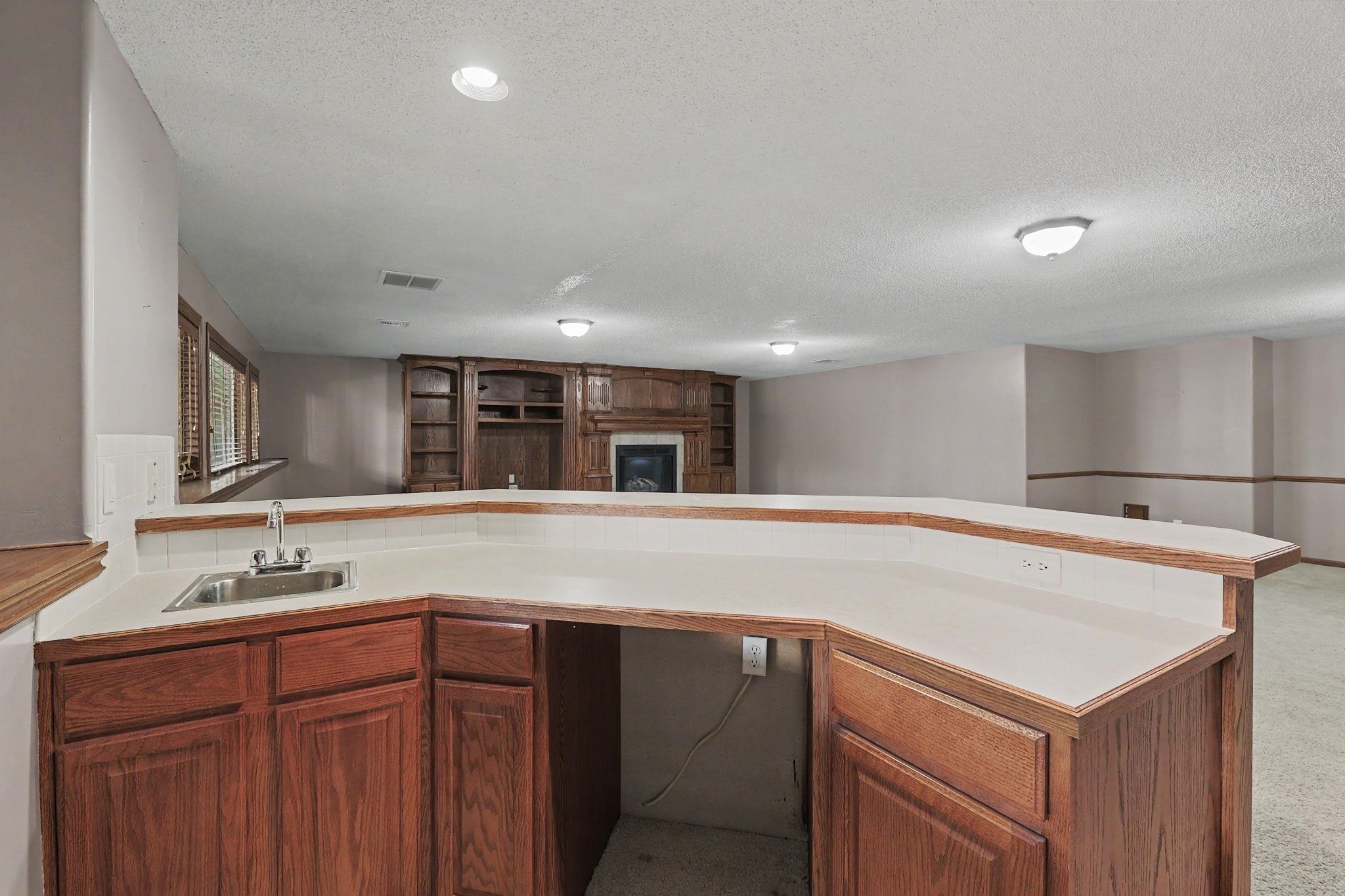 3317 N North Shore Court Wichita KS 67205