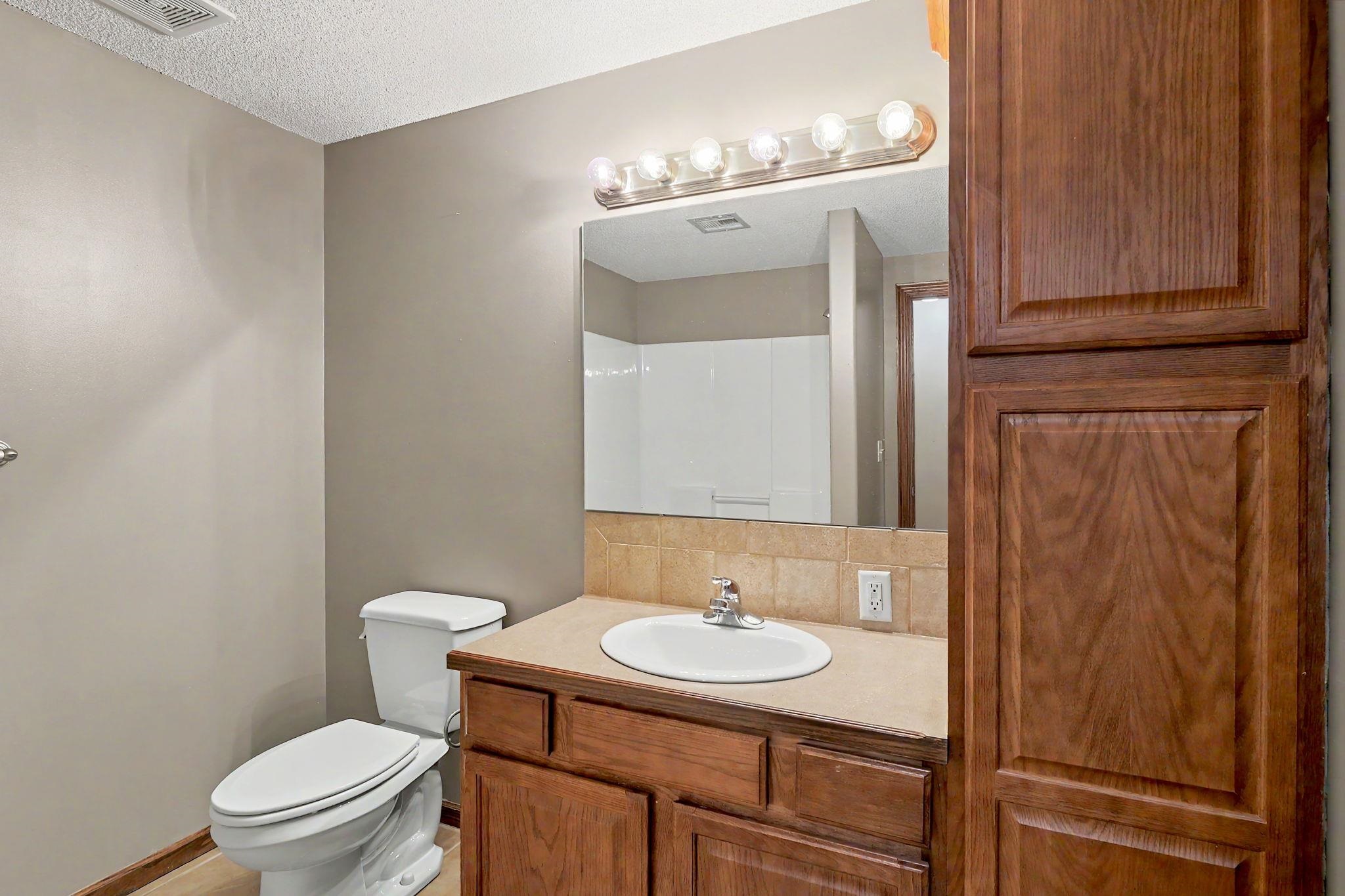 3317 N North Shore Court Wichita KS 67205