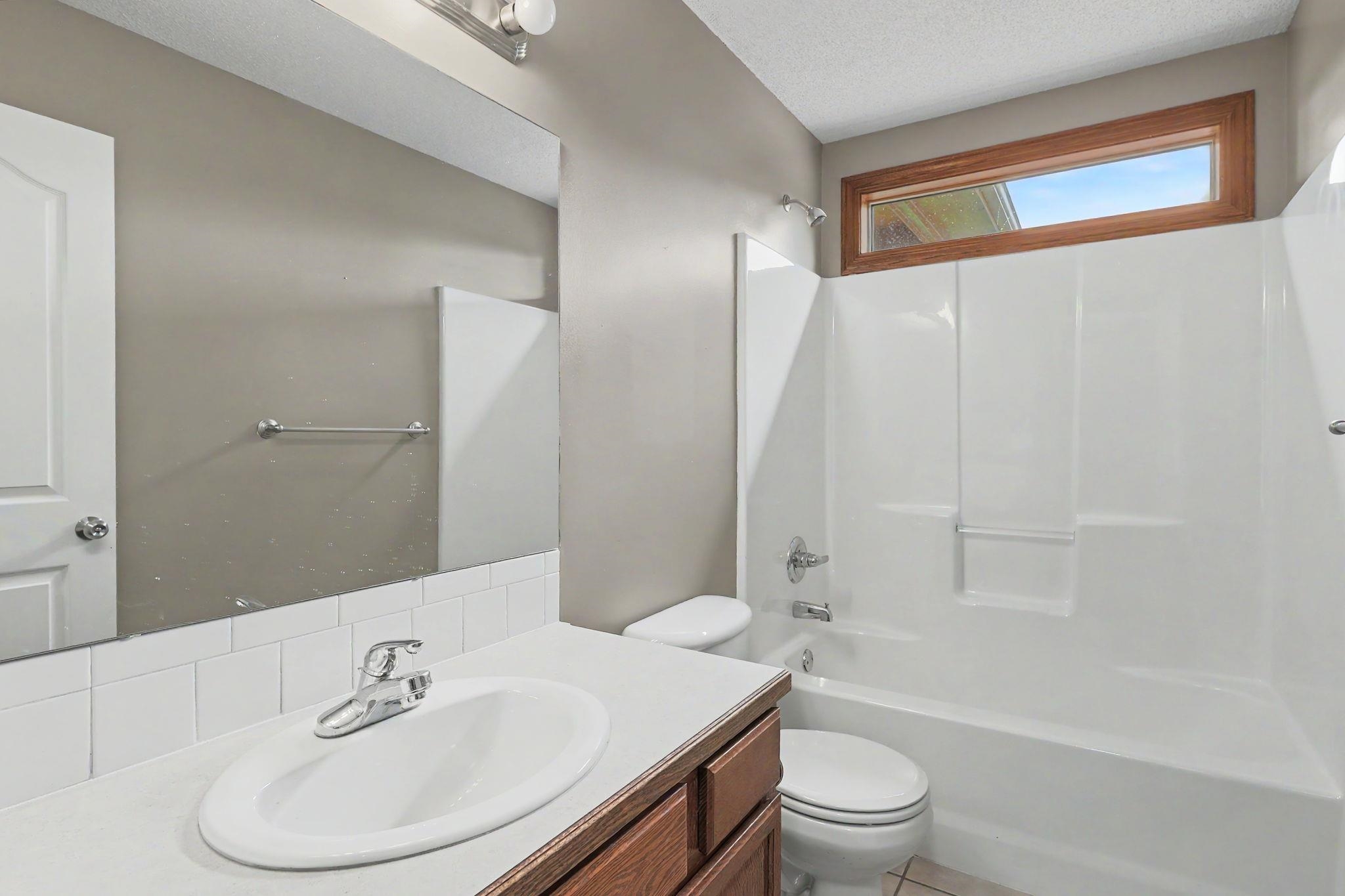 3317 N North Shore Court Wichita KS 67205