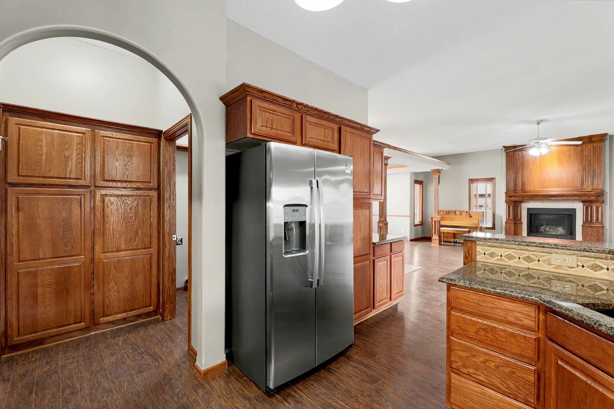 3317 N North Shore Court Wichita KS 67205