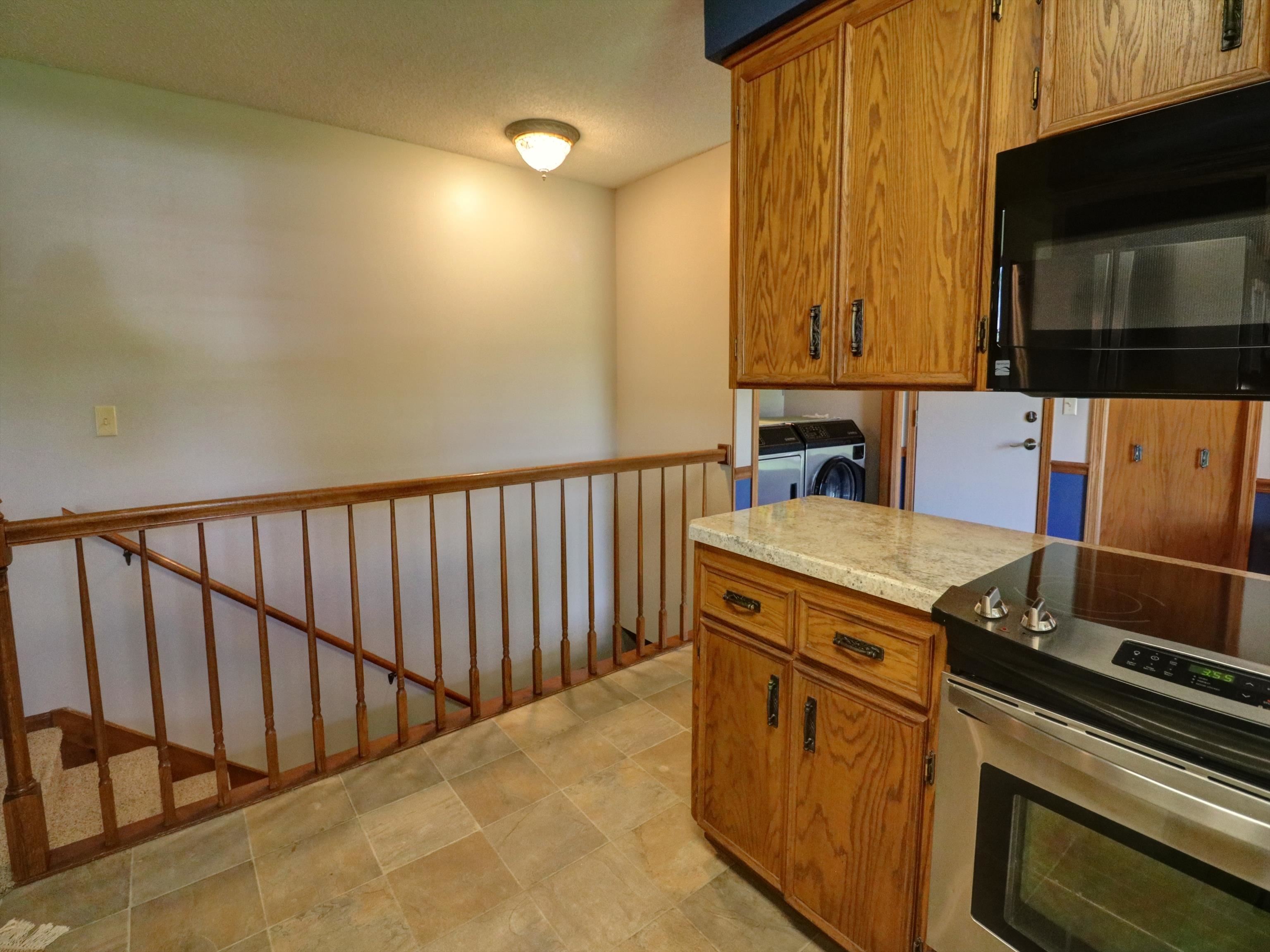 3231 Red Fox Lane Newton KS 67114