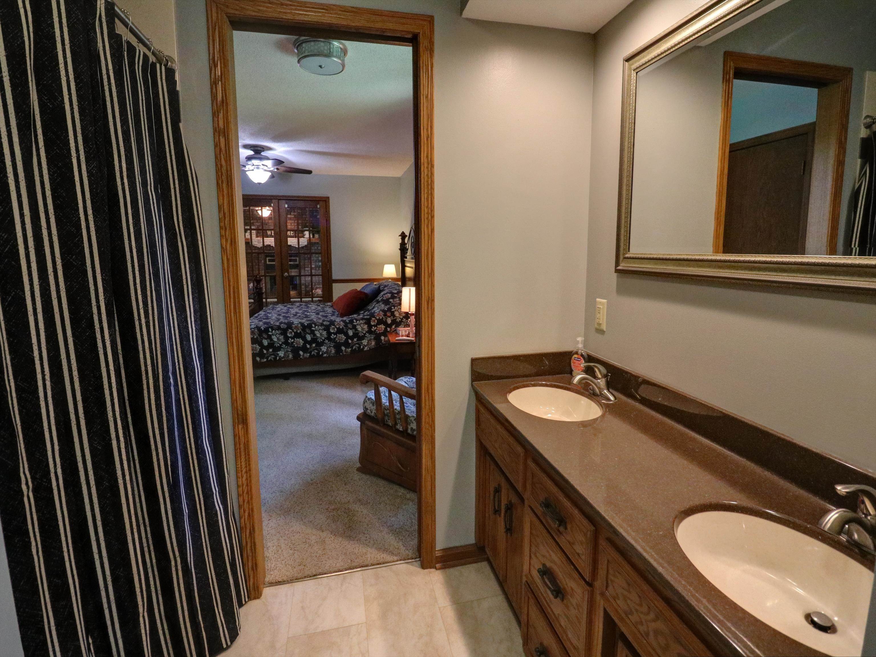 3231 Red Fox Lane Newton KS 67114