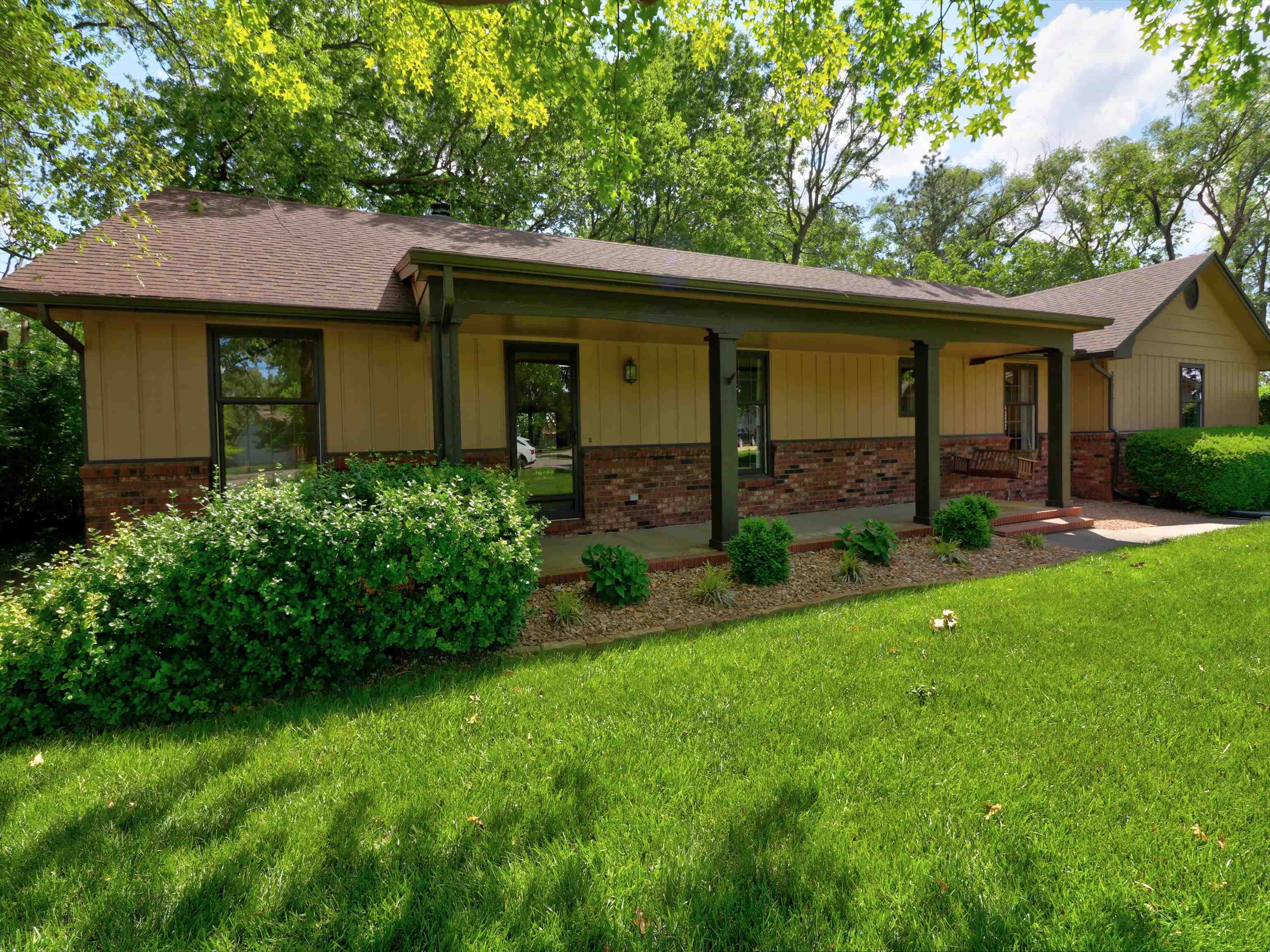 3231 Red Fox Lane Newton KS 67114