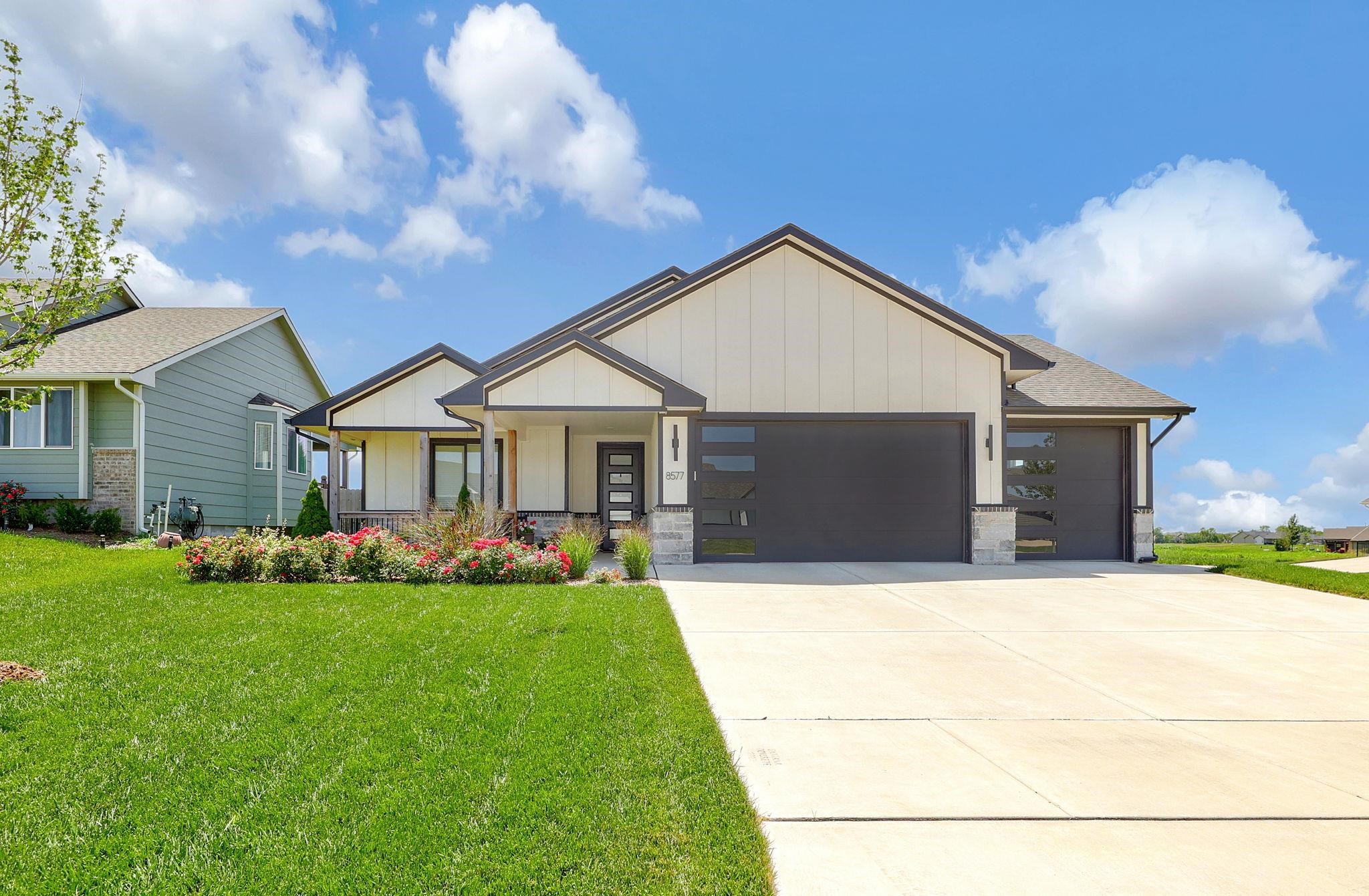 8577 E Cherrywood Court Bel Aire KS 67226