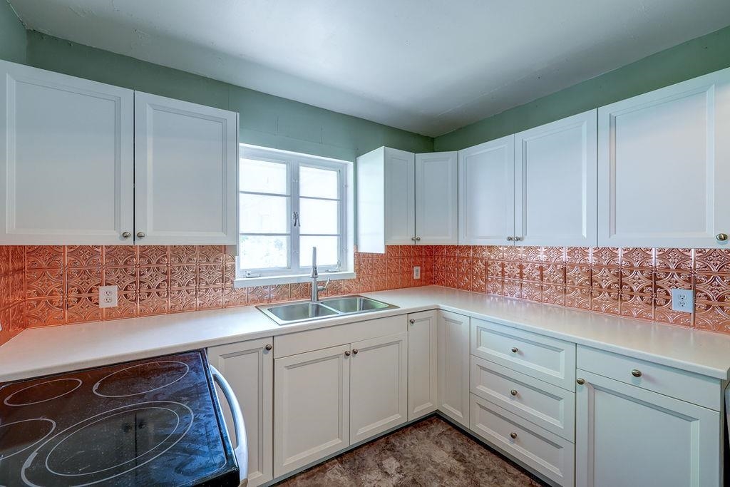 1413 Hackney Street Winfield KS 67156