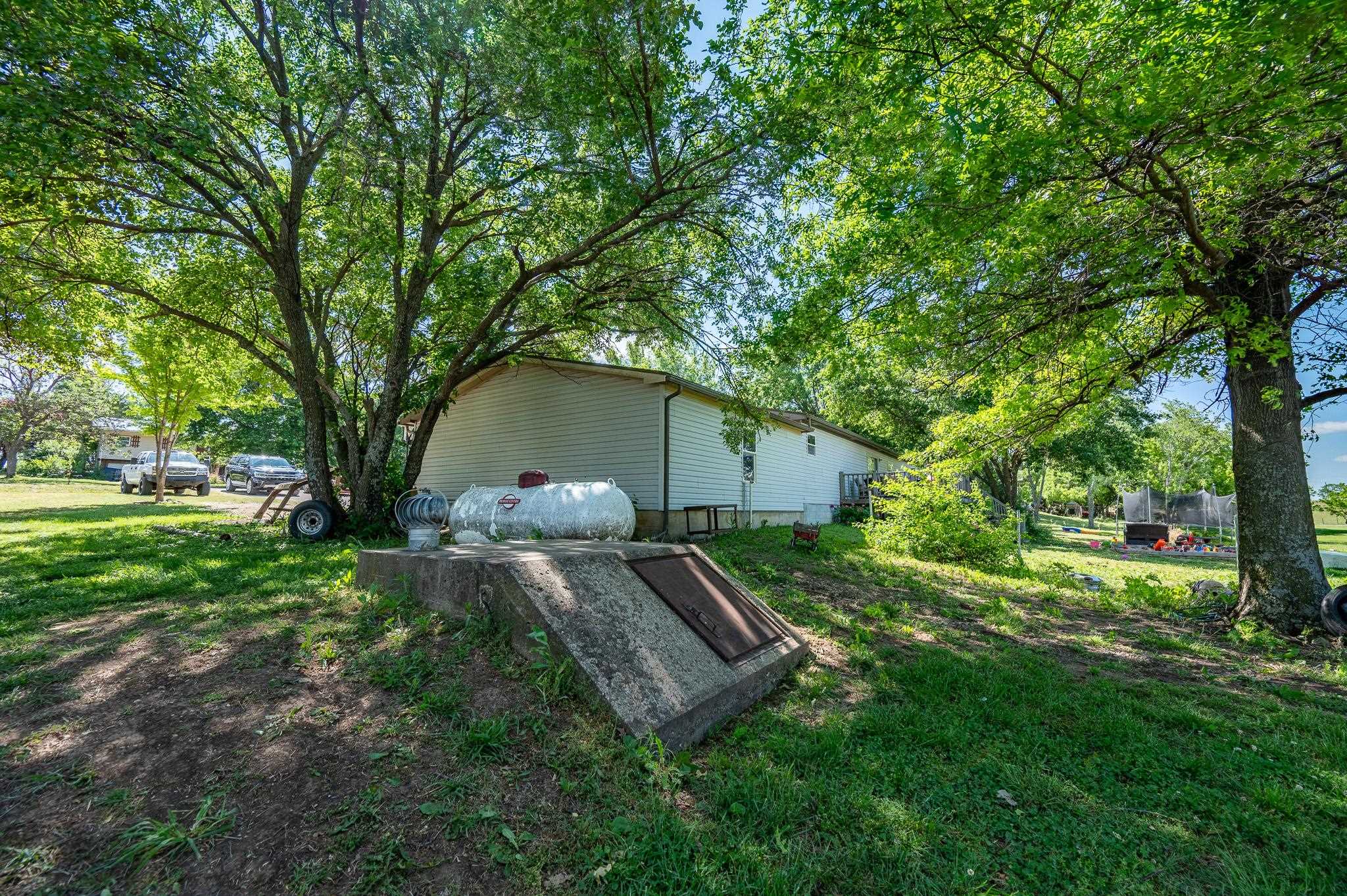 1905 SW Sunny Hills El Dorado KS 67042