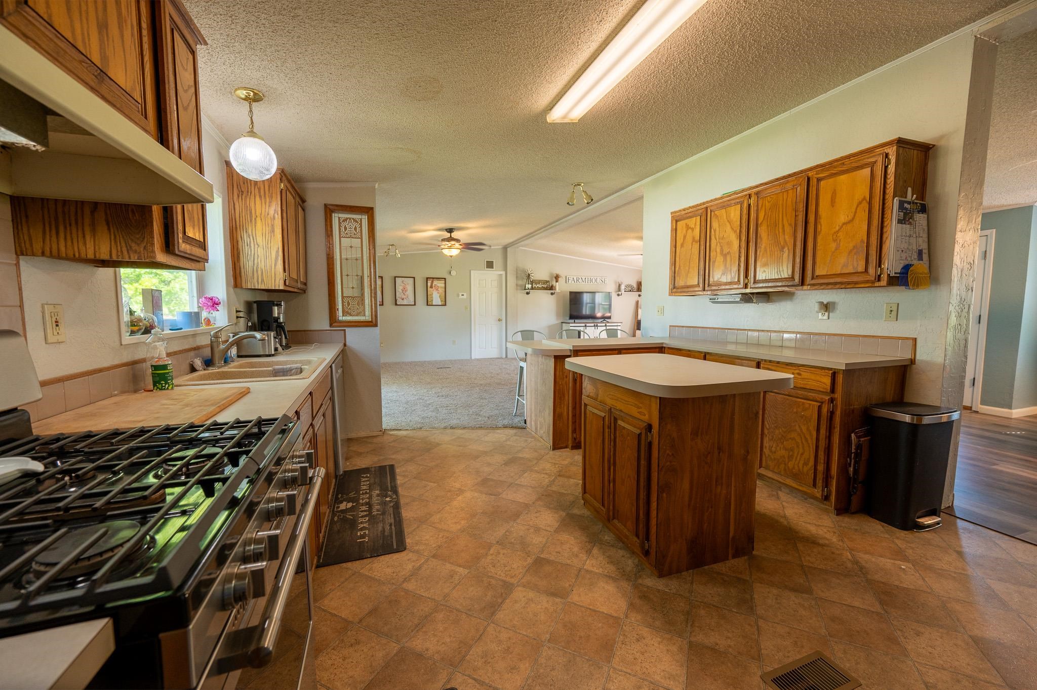 1905 SW Sunny Hills El Dorado KS 67042