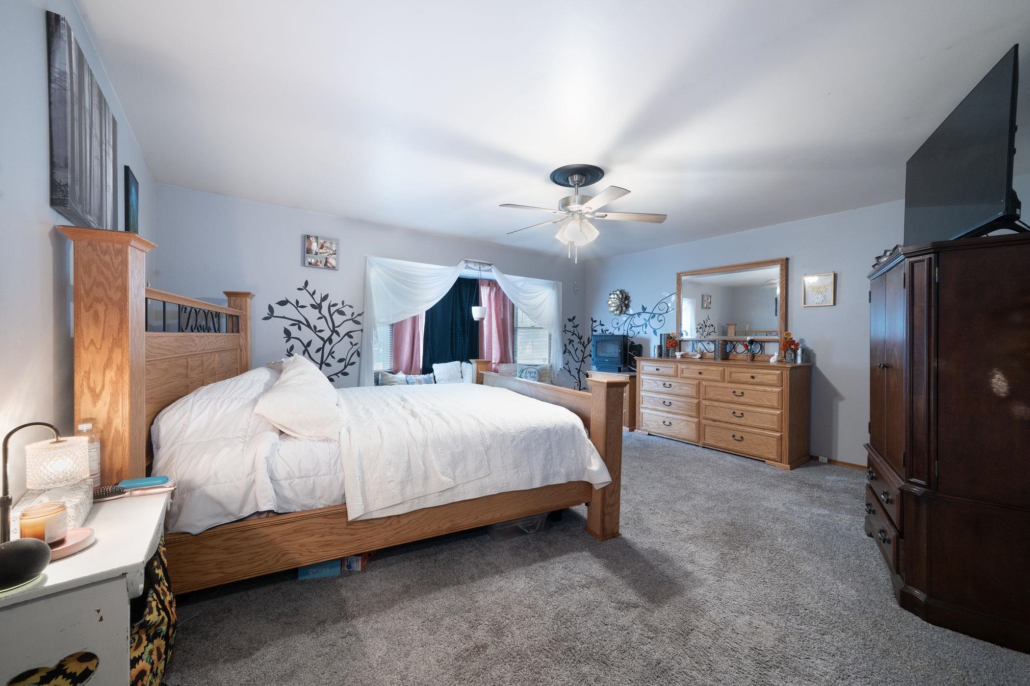 927 E 43rd Avenue Wichita KS 67216