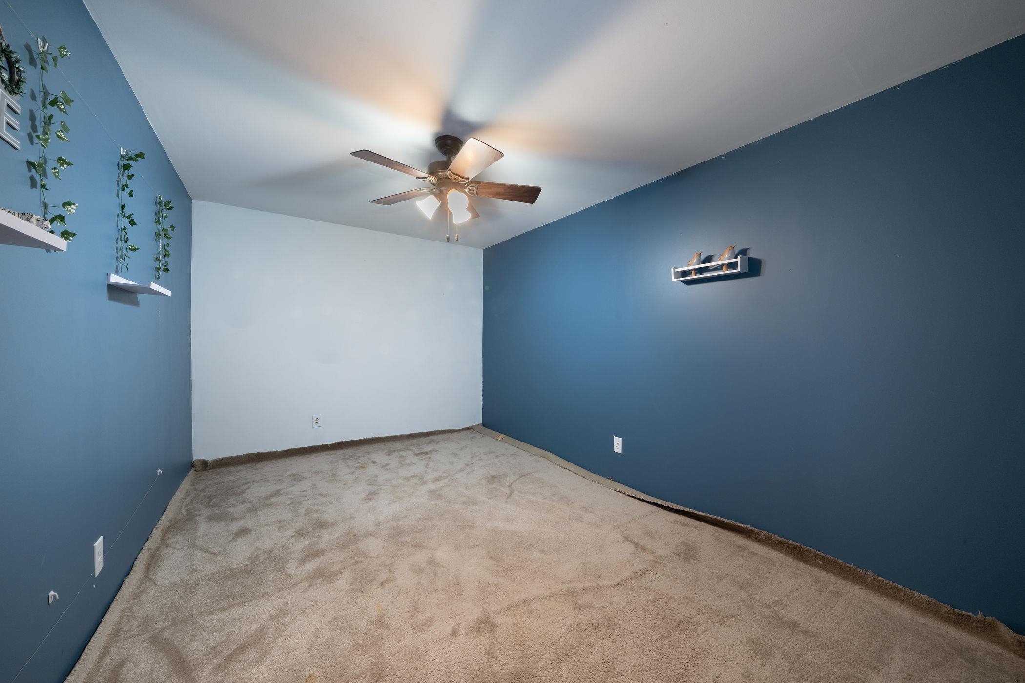 927 E 43rd Avenue Wichita KS 67216