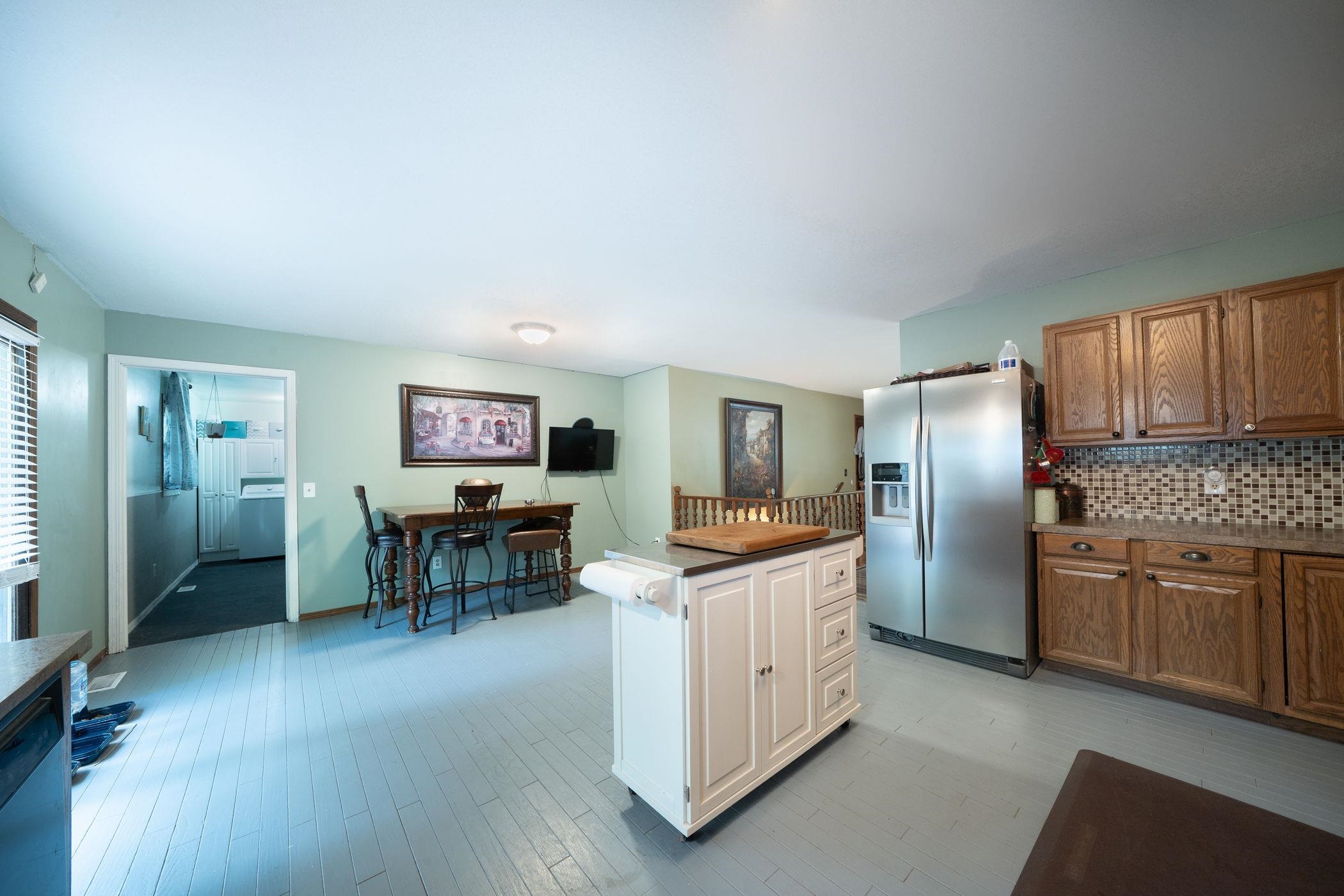 927 E 43rd Avenue Wichita KS 67216