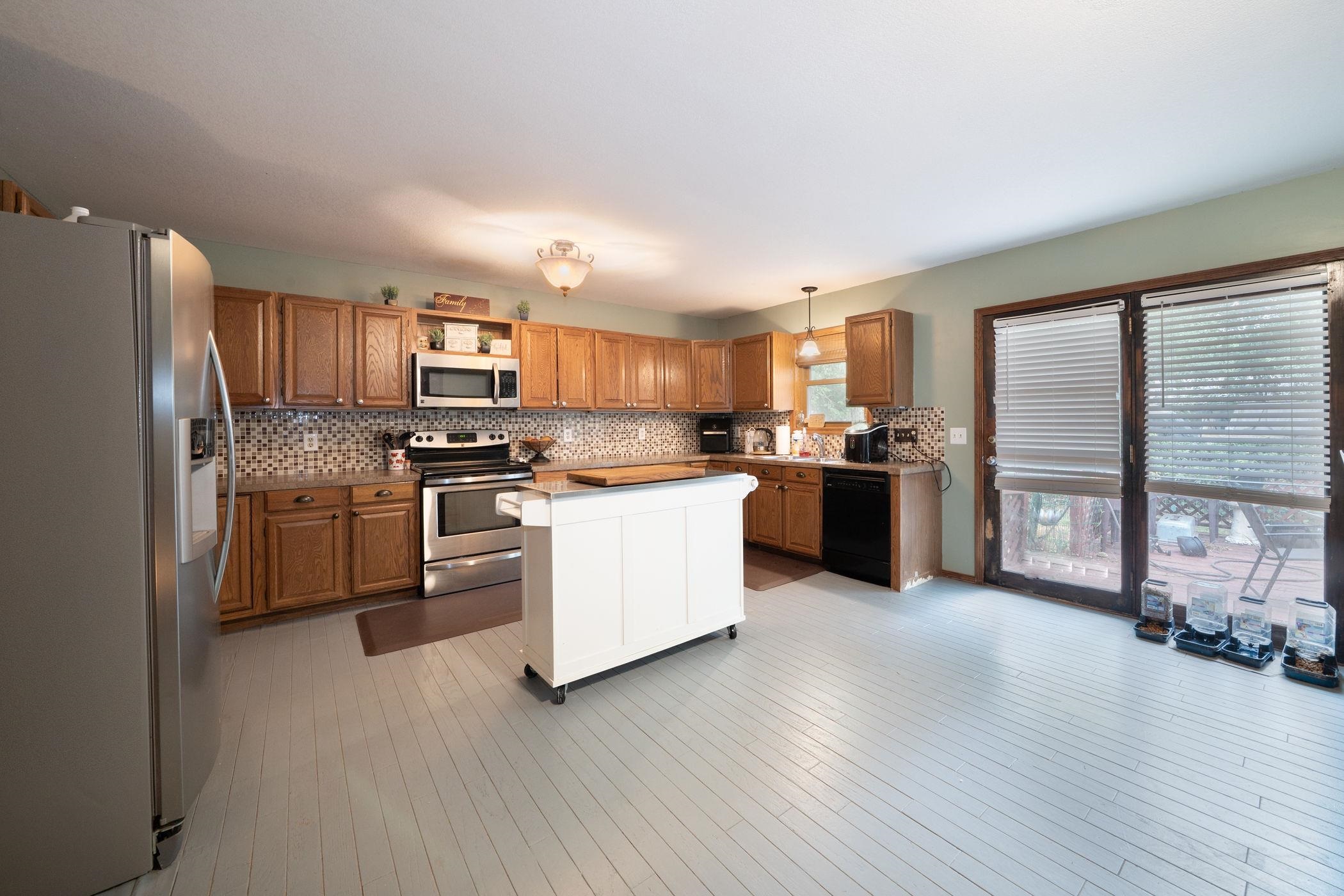 927 E 43rd Avenue Wichita KS 67216