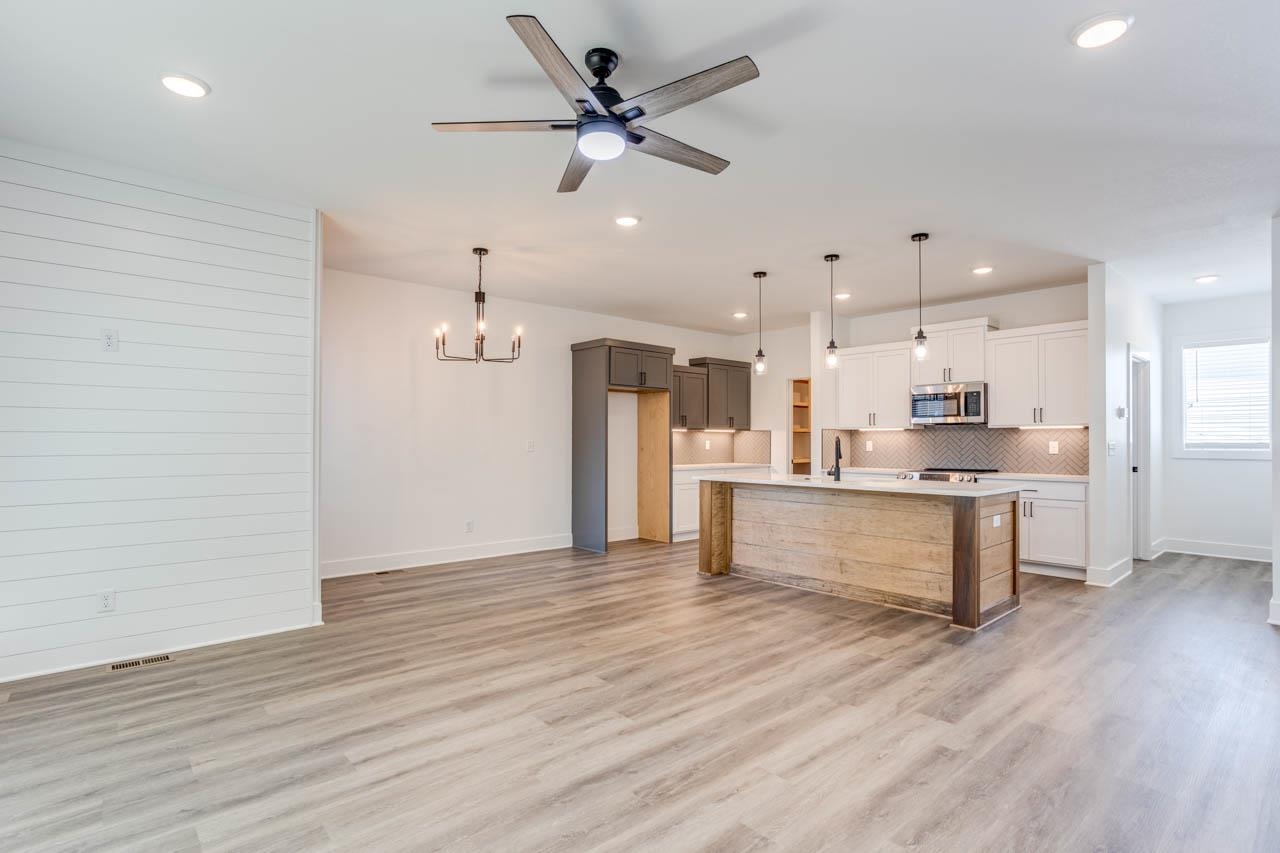 8441 W 37th Street N Wichita KS 67205