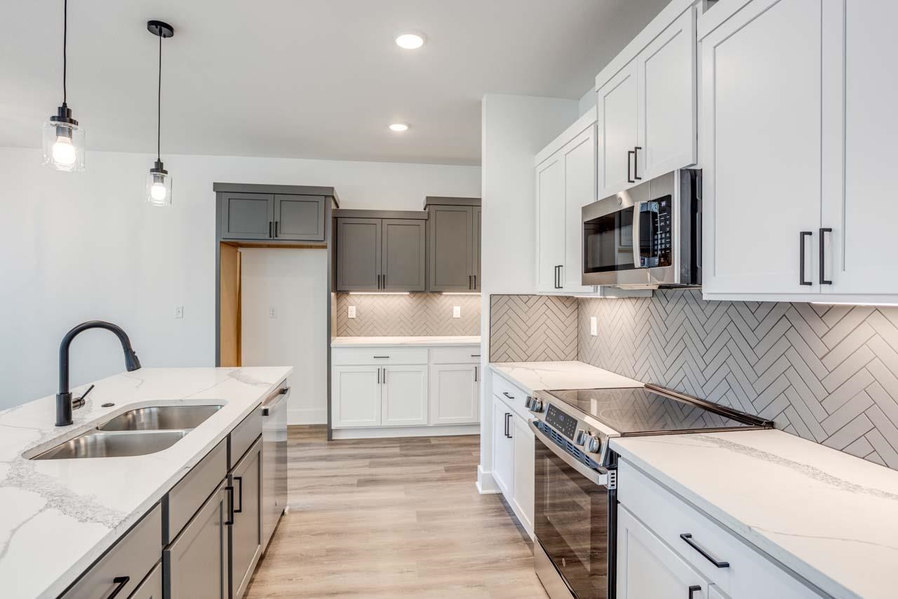 8441 W 37th Street N Wichita KS 67205