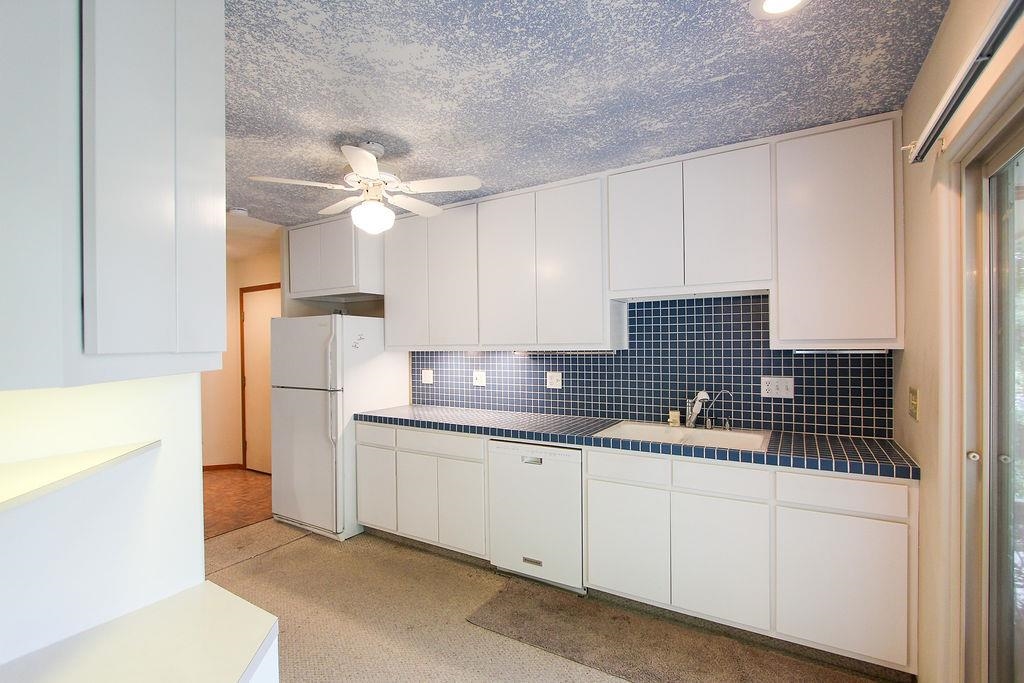 2808 Acacia Avenue North Newton KS 67117