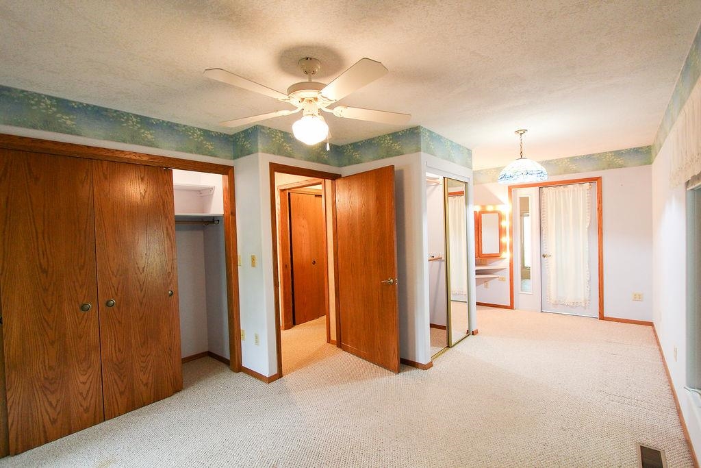2808 Acacia Avenue North Newton KS 67117