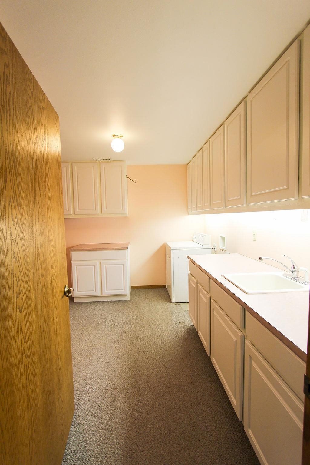 2808 Acacia Avenue North Newton KS 67117