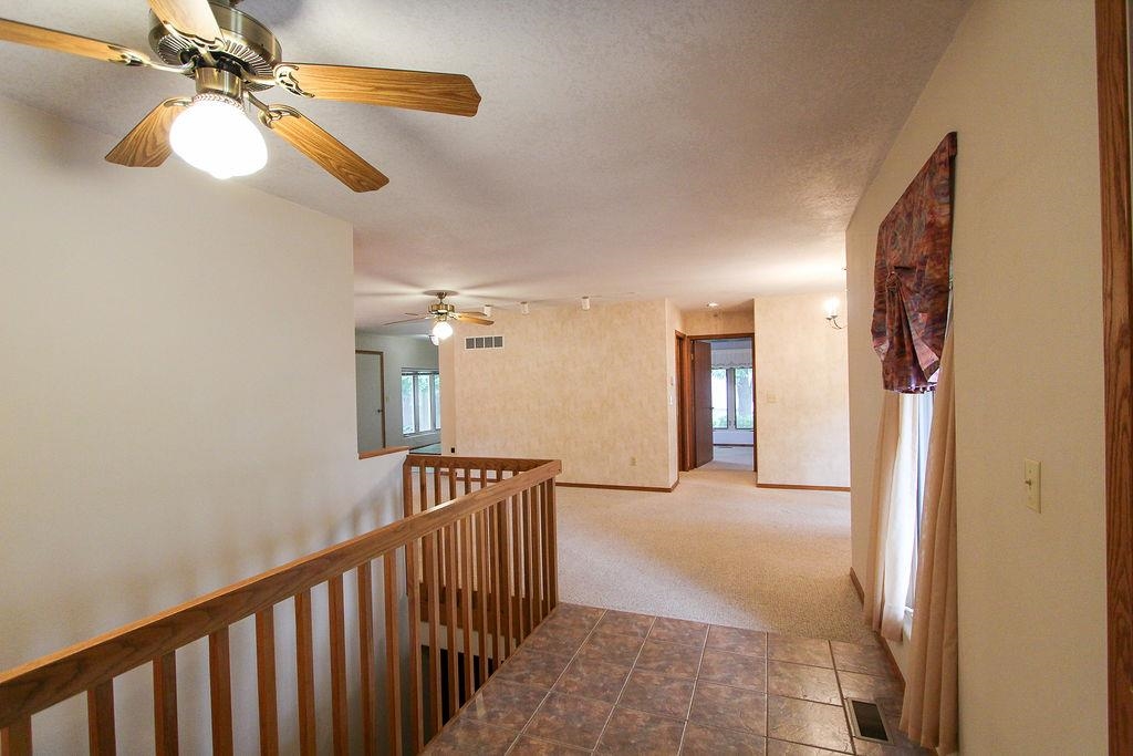 2808 Acacia Avenue North Newton KS 67117