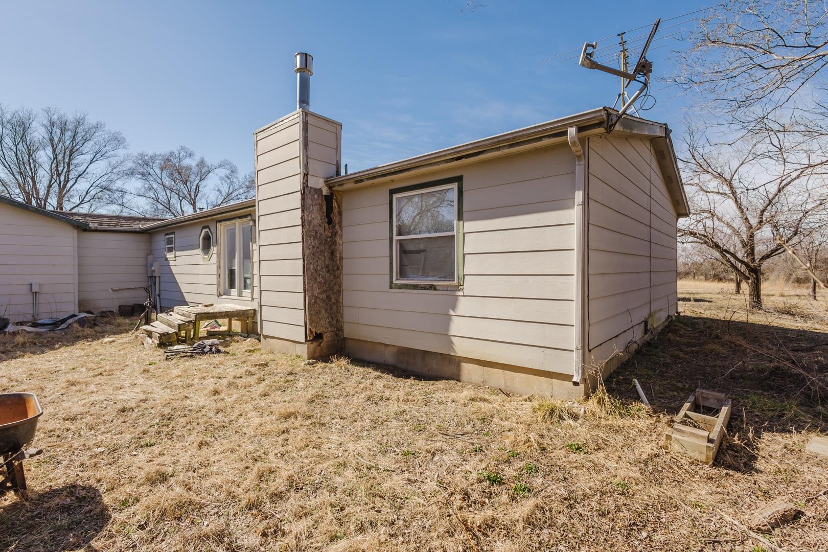 11925 E 71st S Derby KS 67037