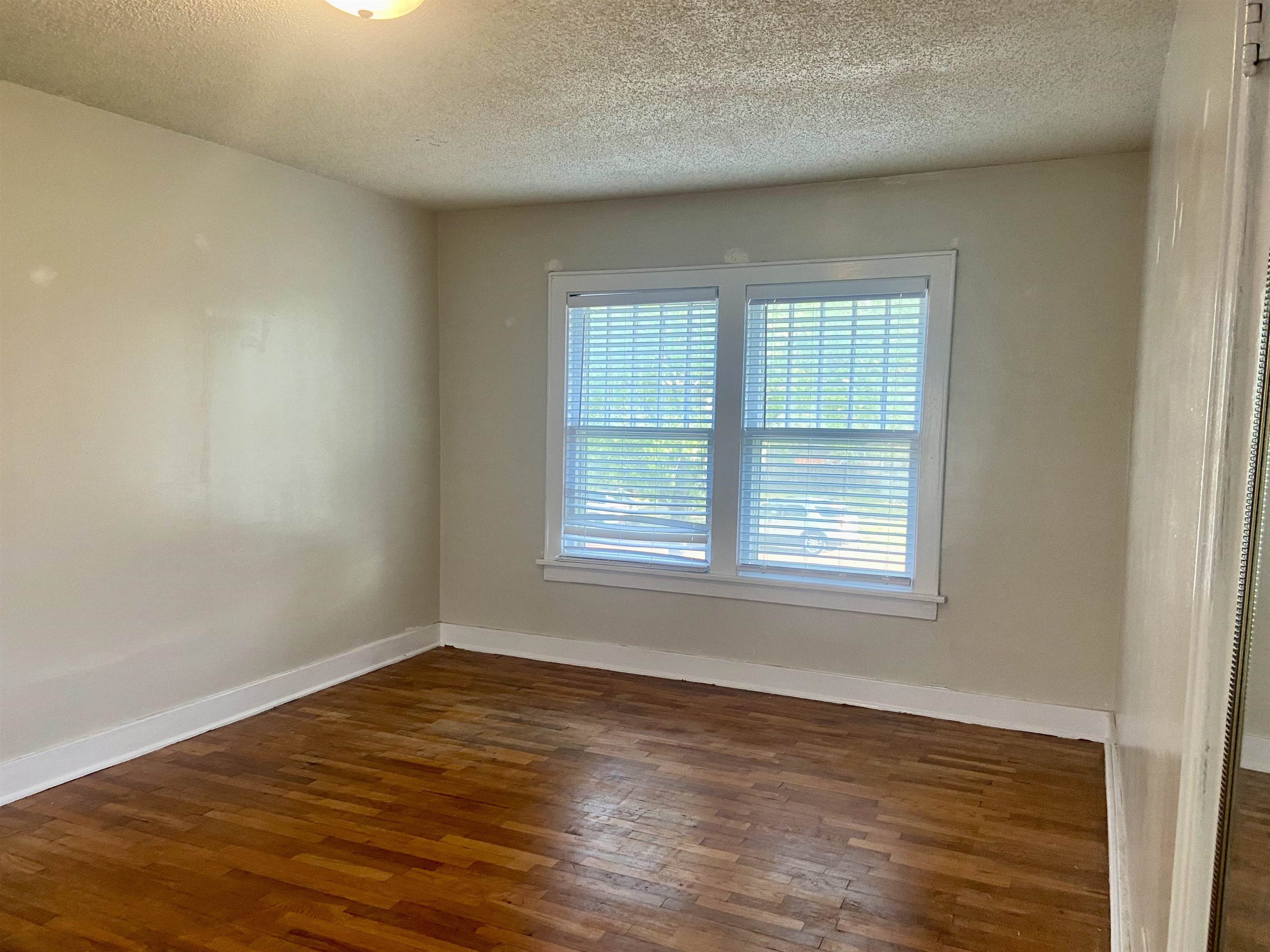 200 E Broadway Avenue Augusta KS 67010