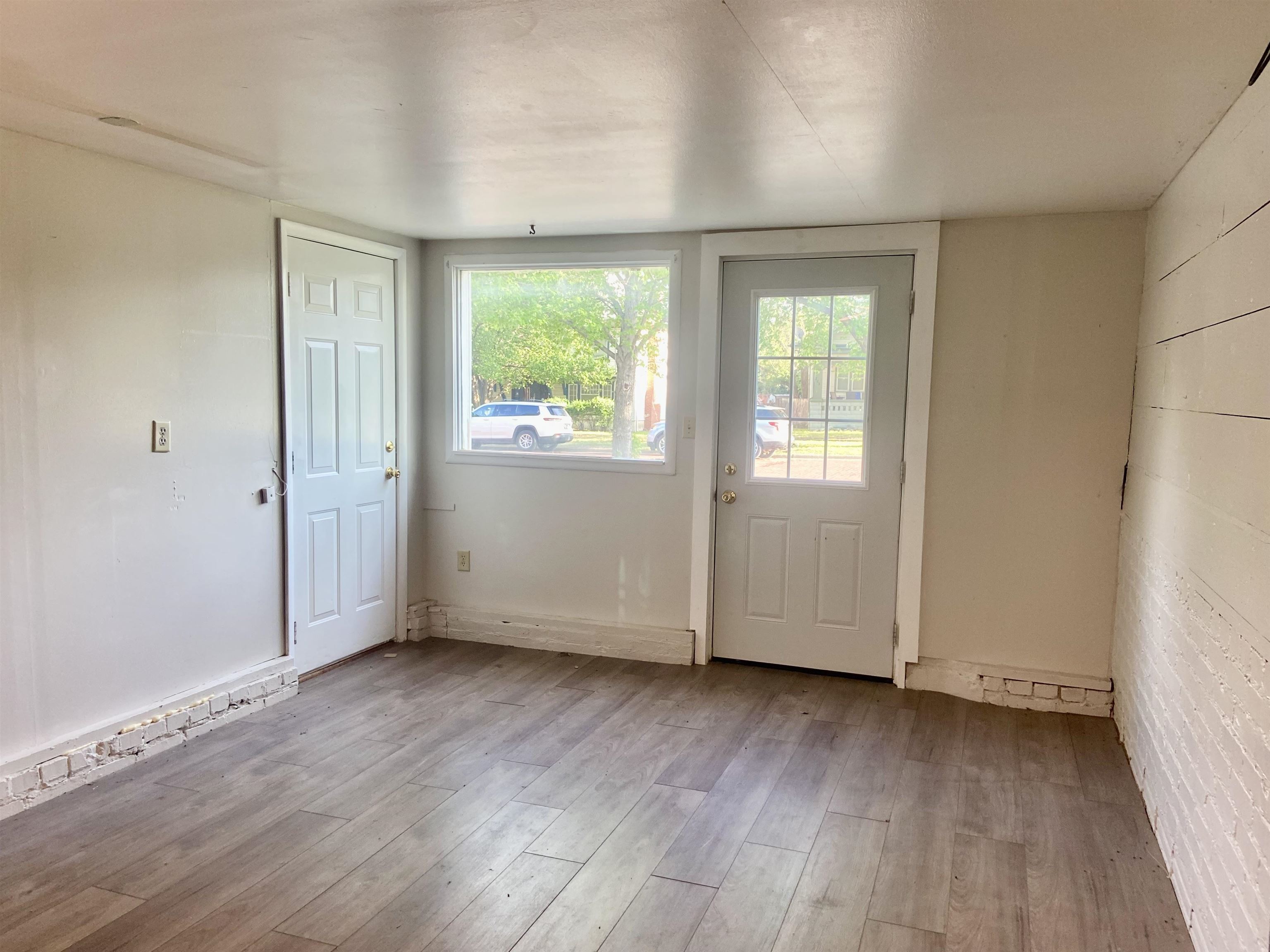 200 E Broadway Avenue Augusta KS 67010