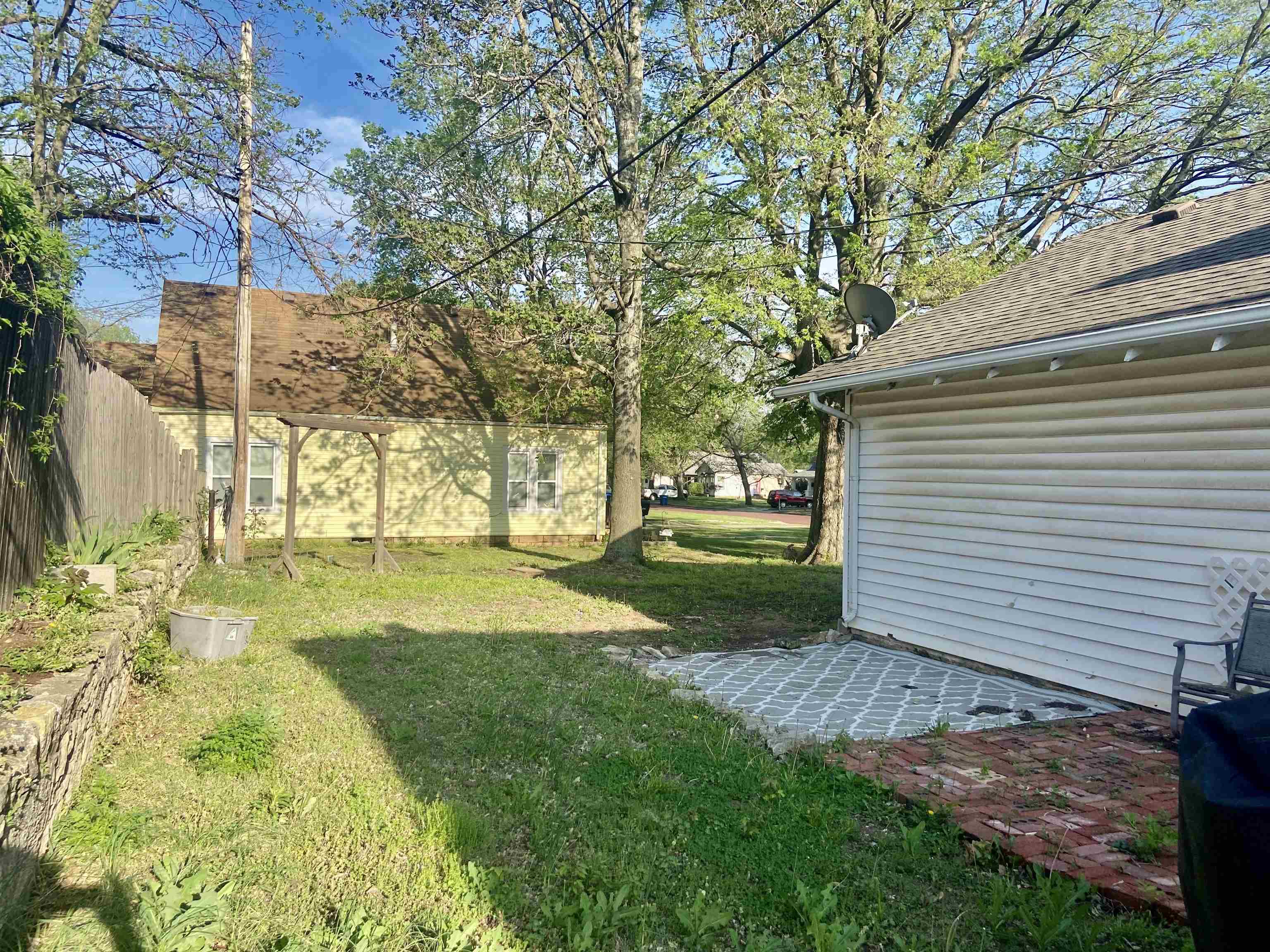 200 E Broadway Avenue Augusta KS 67010