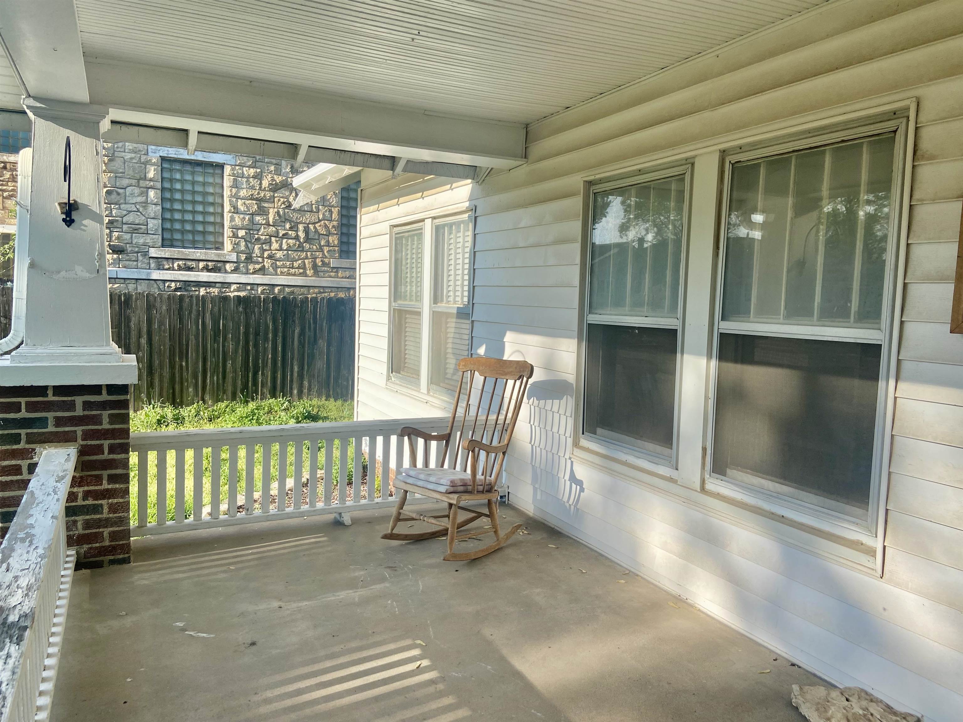 200 E Broadway Avenue Augusta KS 67010