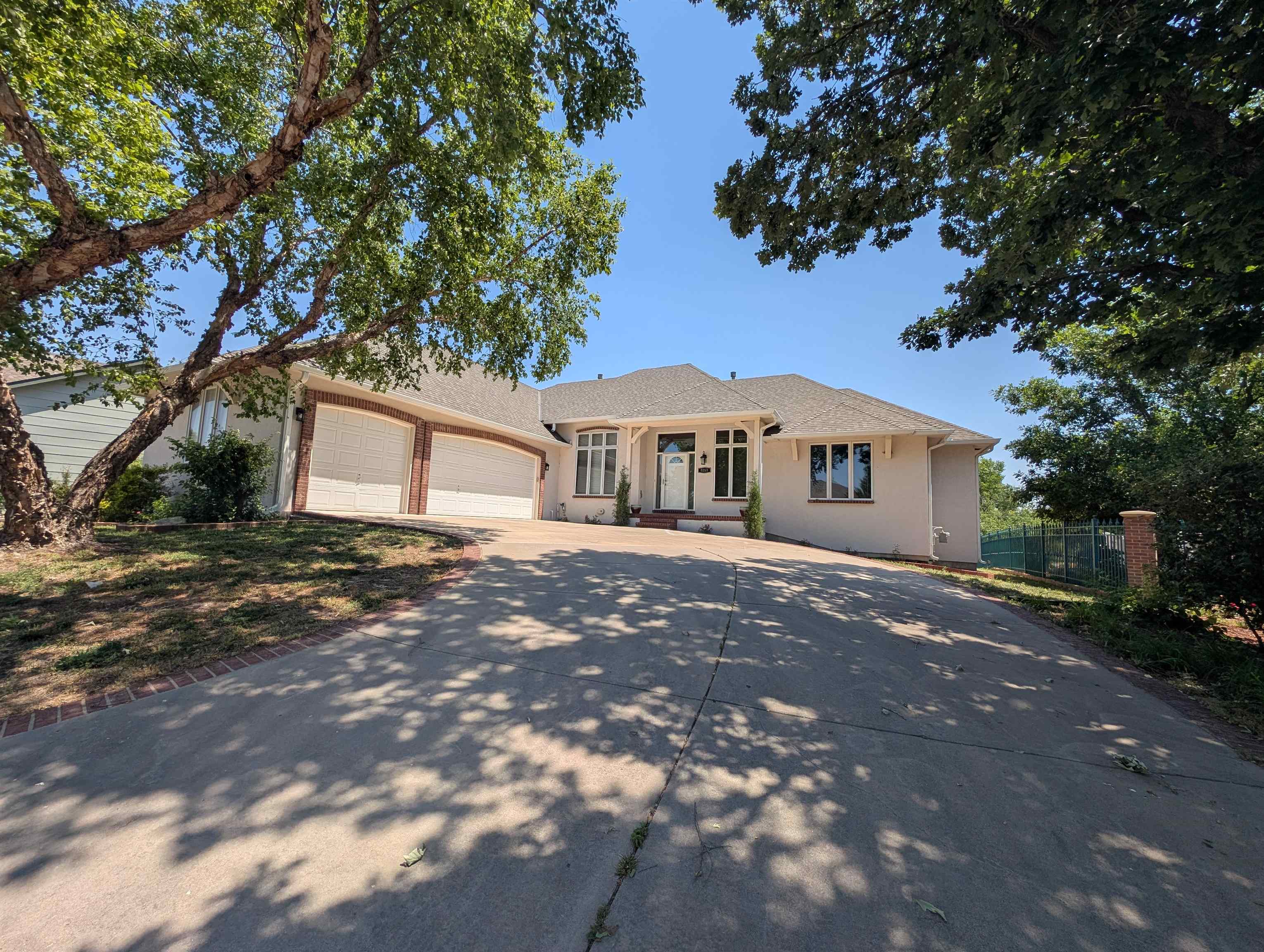 8253 E Oxford Court Wichita KS 67226
