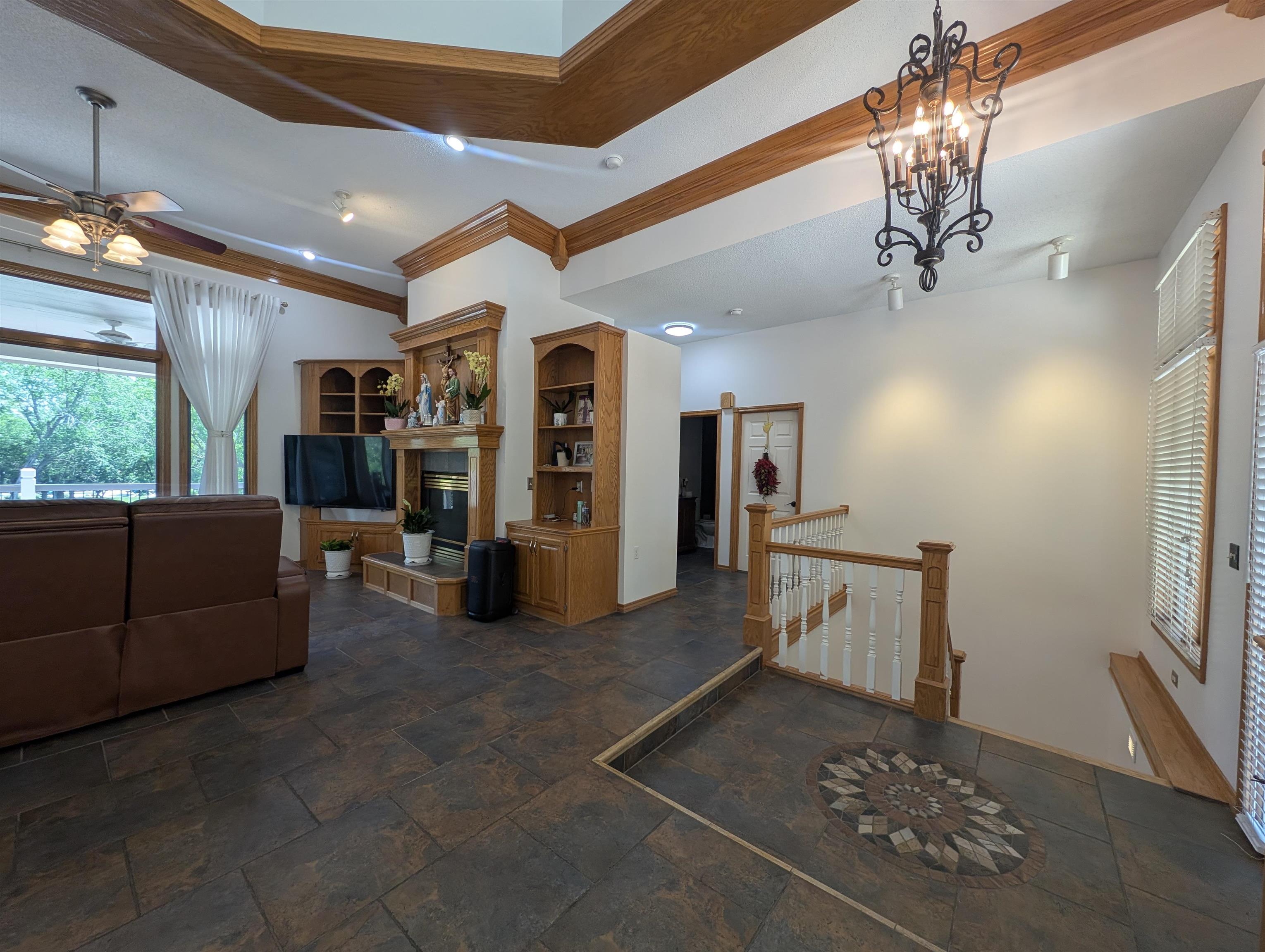 8253 E Oxford Court Wichita KS 67226