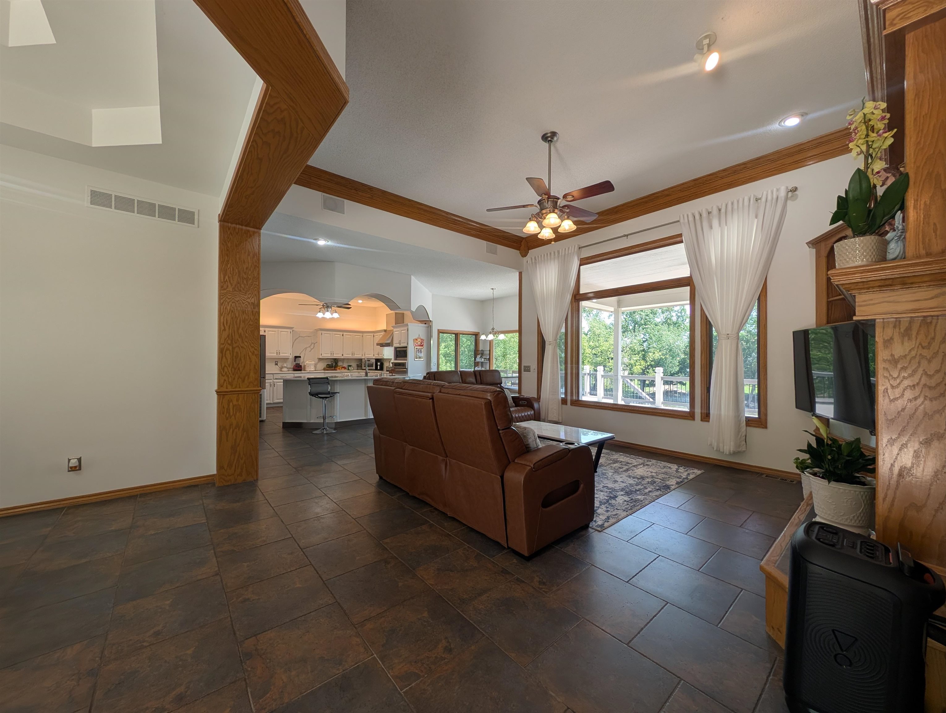 8253 E Oxford Court Wichita KS 67226