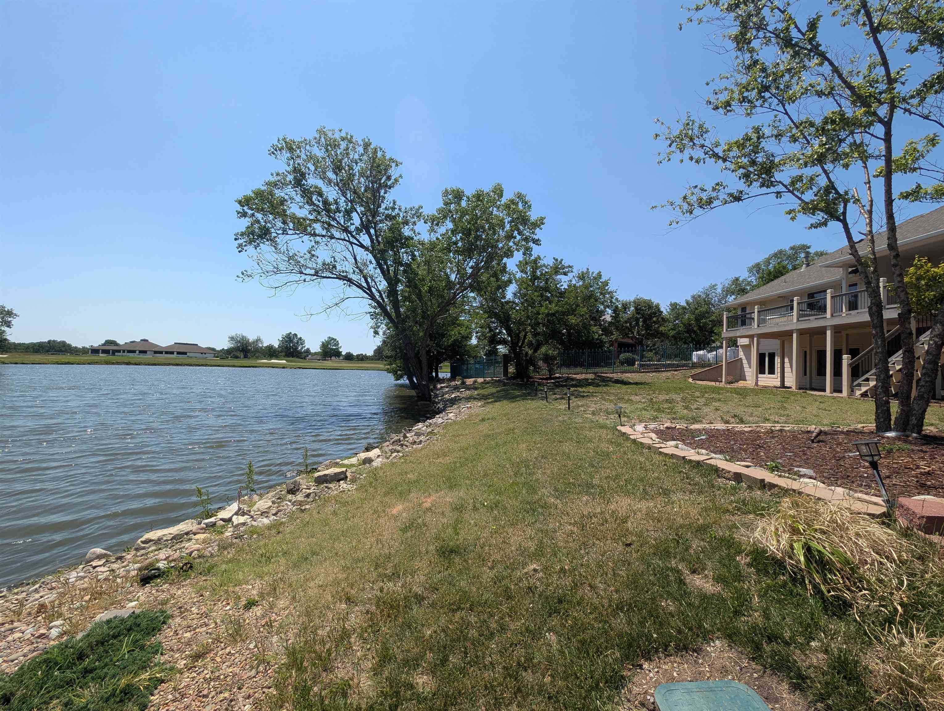 8253 E Oxford Court Wichita KS 67226