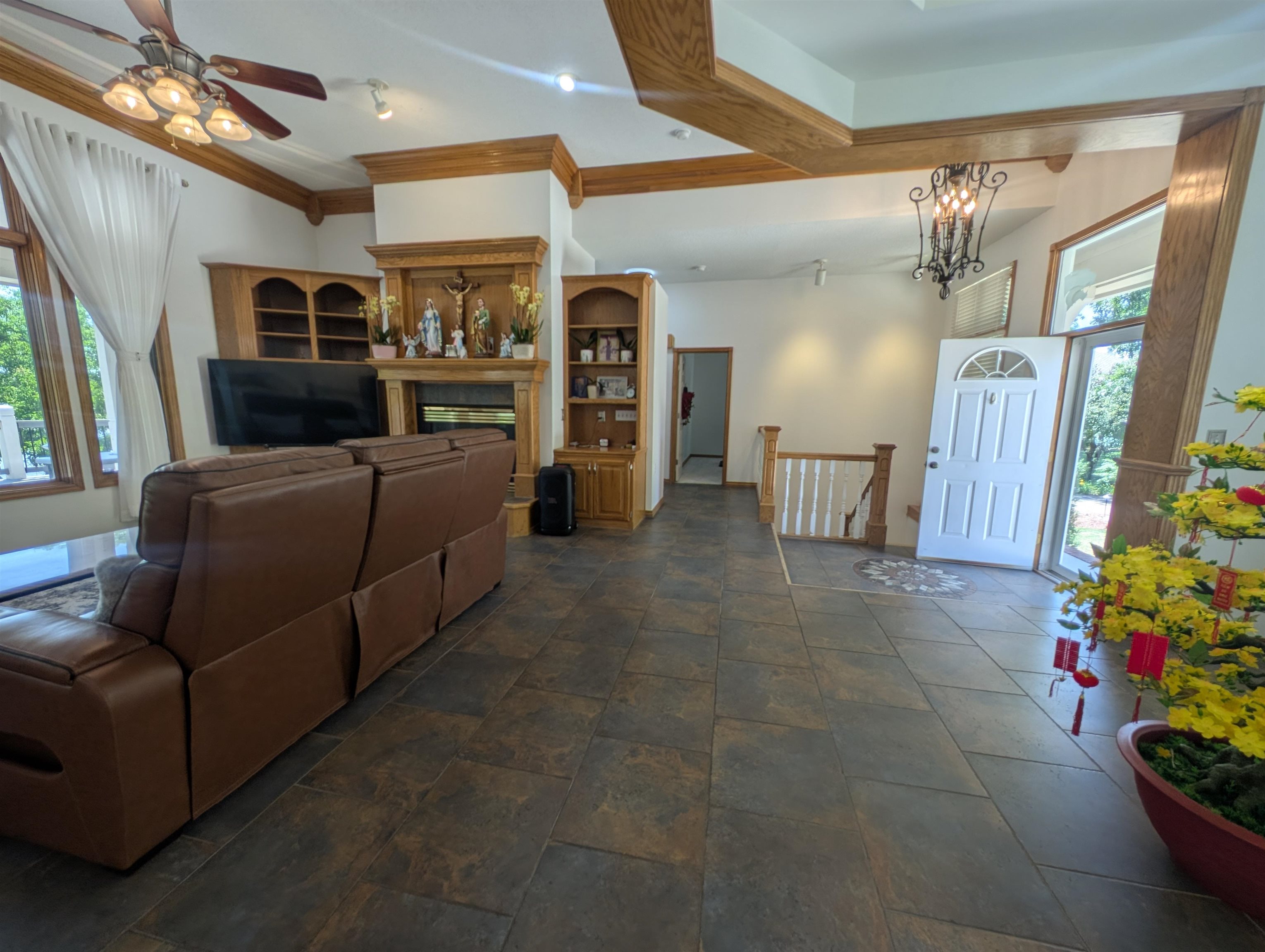8253 E Oxford Court Wichita KS 67226