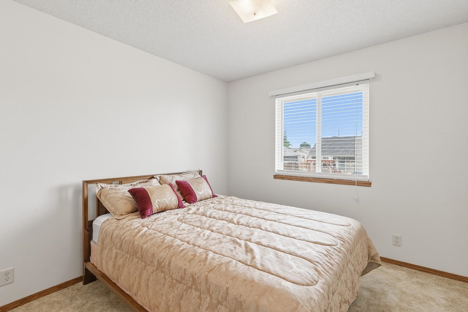 8849 N Hidden Lane Park City KS 67147